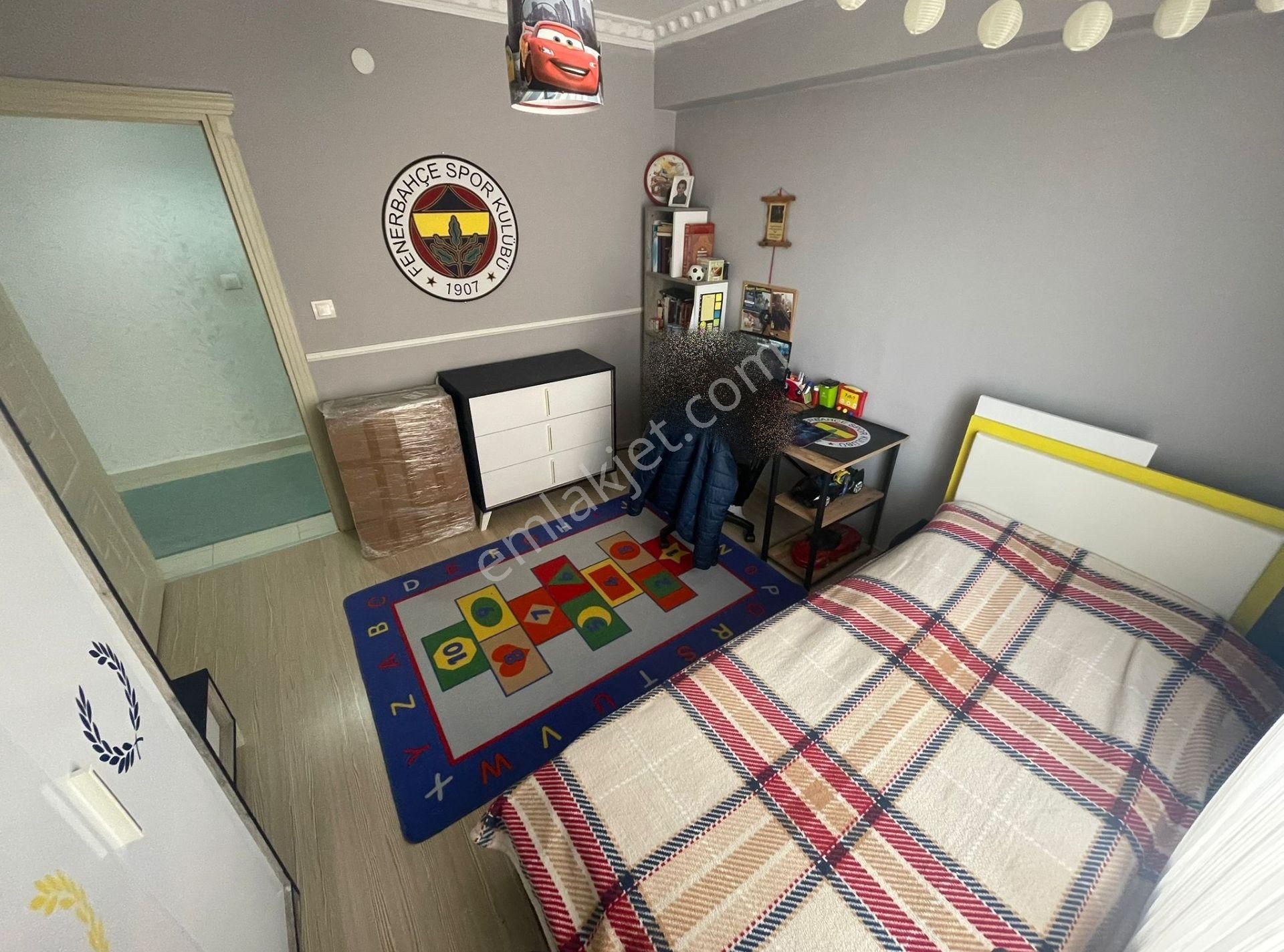 Çiğdemtepede Değirmendre Cadde Üzeri Ara Katta Satlık 3+1 Daire - Görsel 13