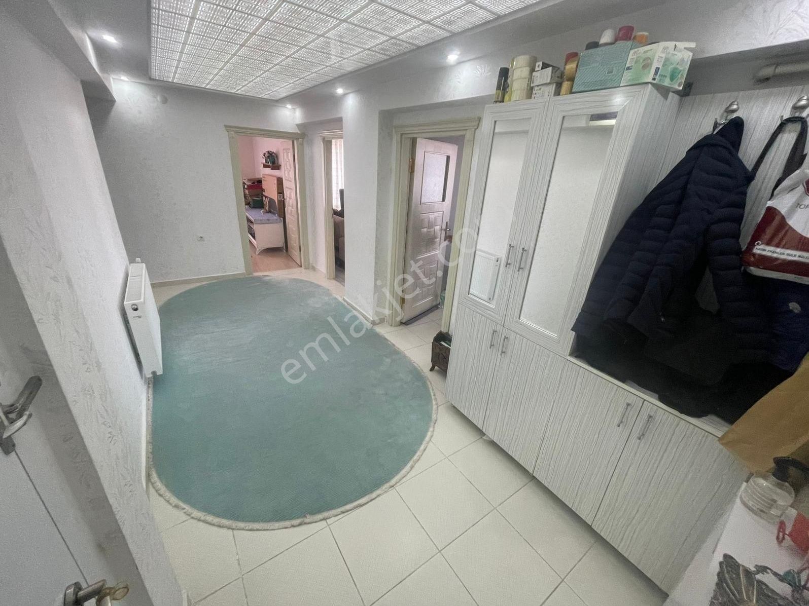 Çiğdemtepede Değirmendre Cadde Üzeri Ara Katta Satlık 3+1 Daire - Görsel 23