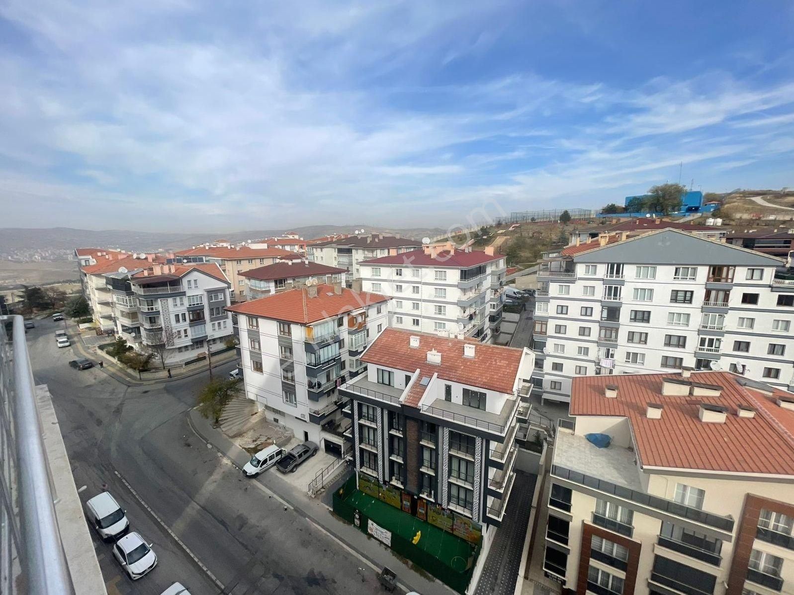 Çiğdemtepede Değirmendre Cadde Üzeri Ara Katta Satlık 3+1 Daire - Görsel 6