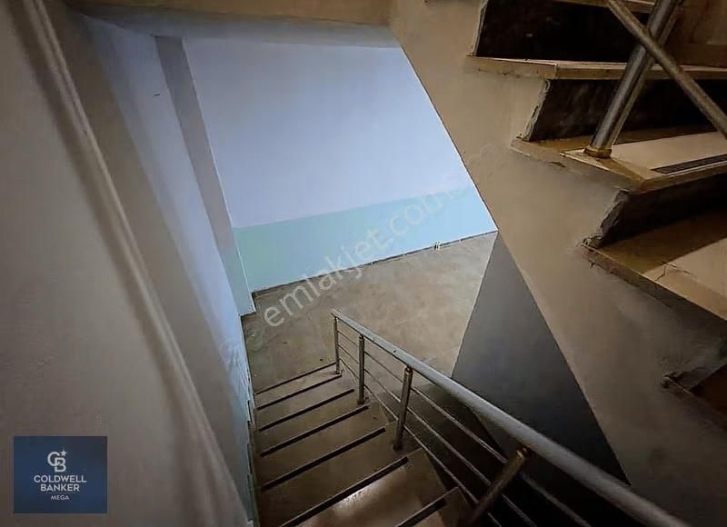 Arnavutköy Tam Merkezinde, İslambey Sınırda Kalan Satılık Dükkan - Görsel 10