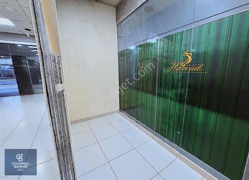 Esenyurtta Şafak Residence Avm İçinde Avantajlı Kiralık Dükkan - Görsel 7