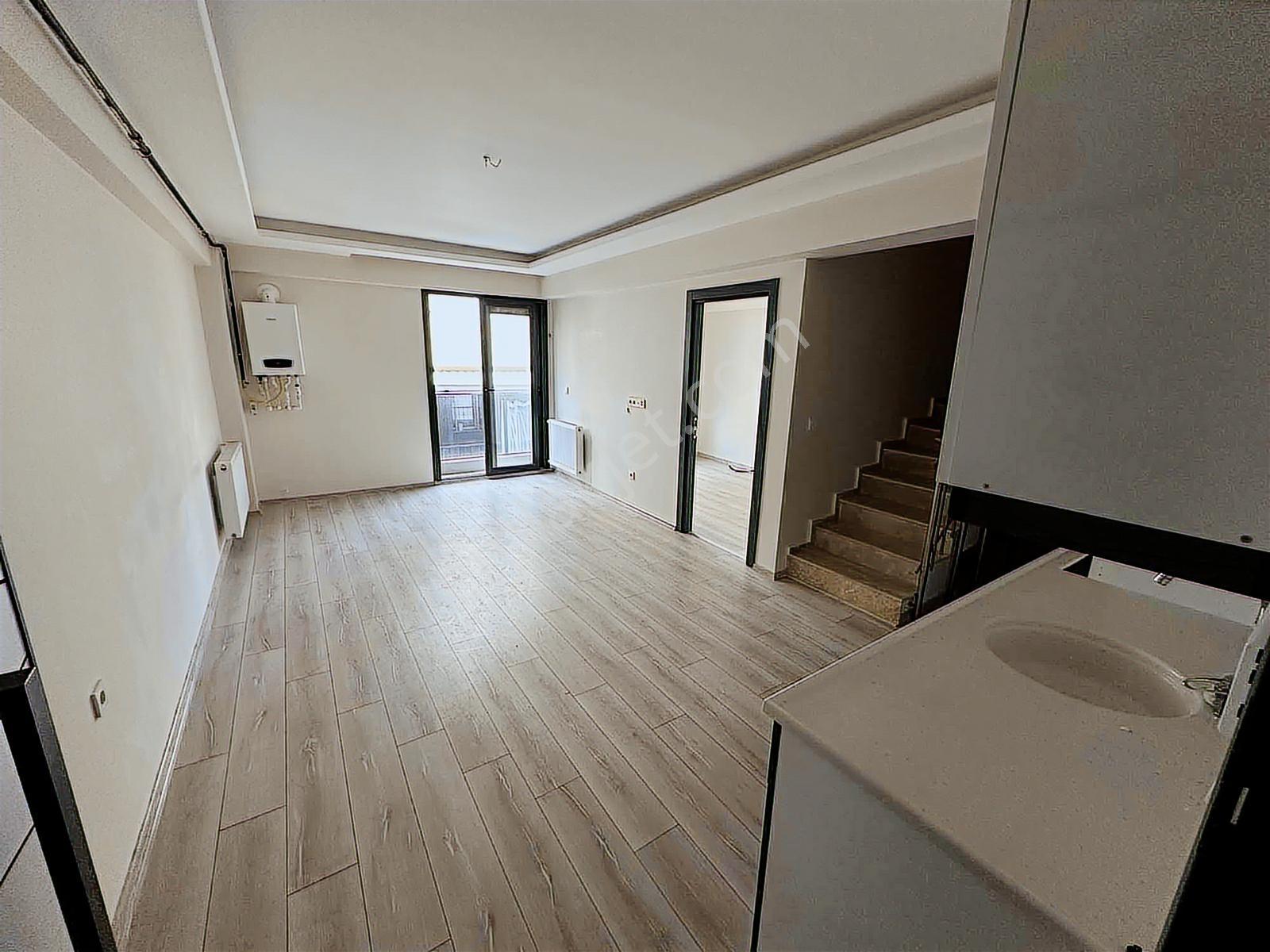 Güler'den Bina İçerisinde Kiralık Dubleks