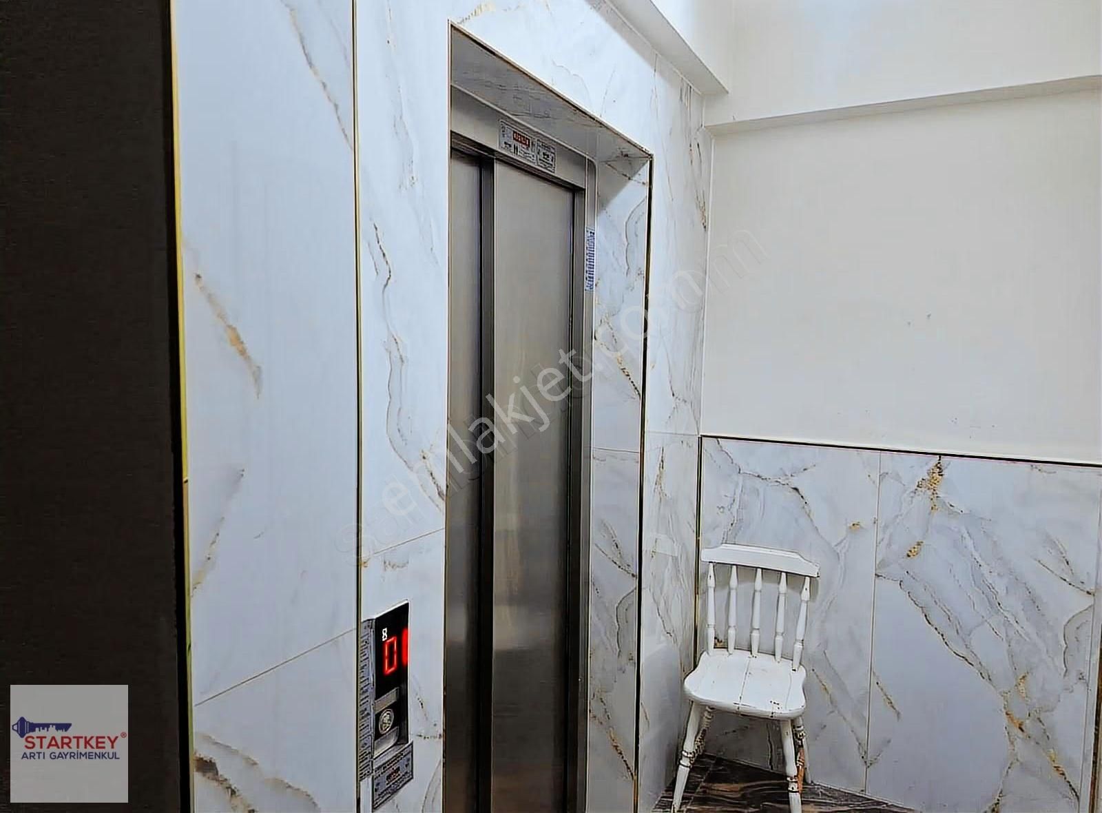 İzmir Bornova Yeşilova Mahallesi Ikea Cepheli Satılık 2+1 Daire - Görsel 2