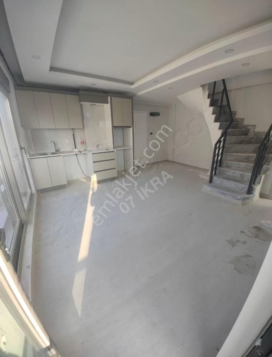 Kiziltoprakta Sıfır 3+1 Katta Luks Daire - Görsel 5