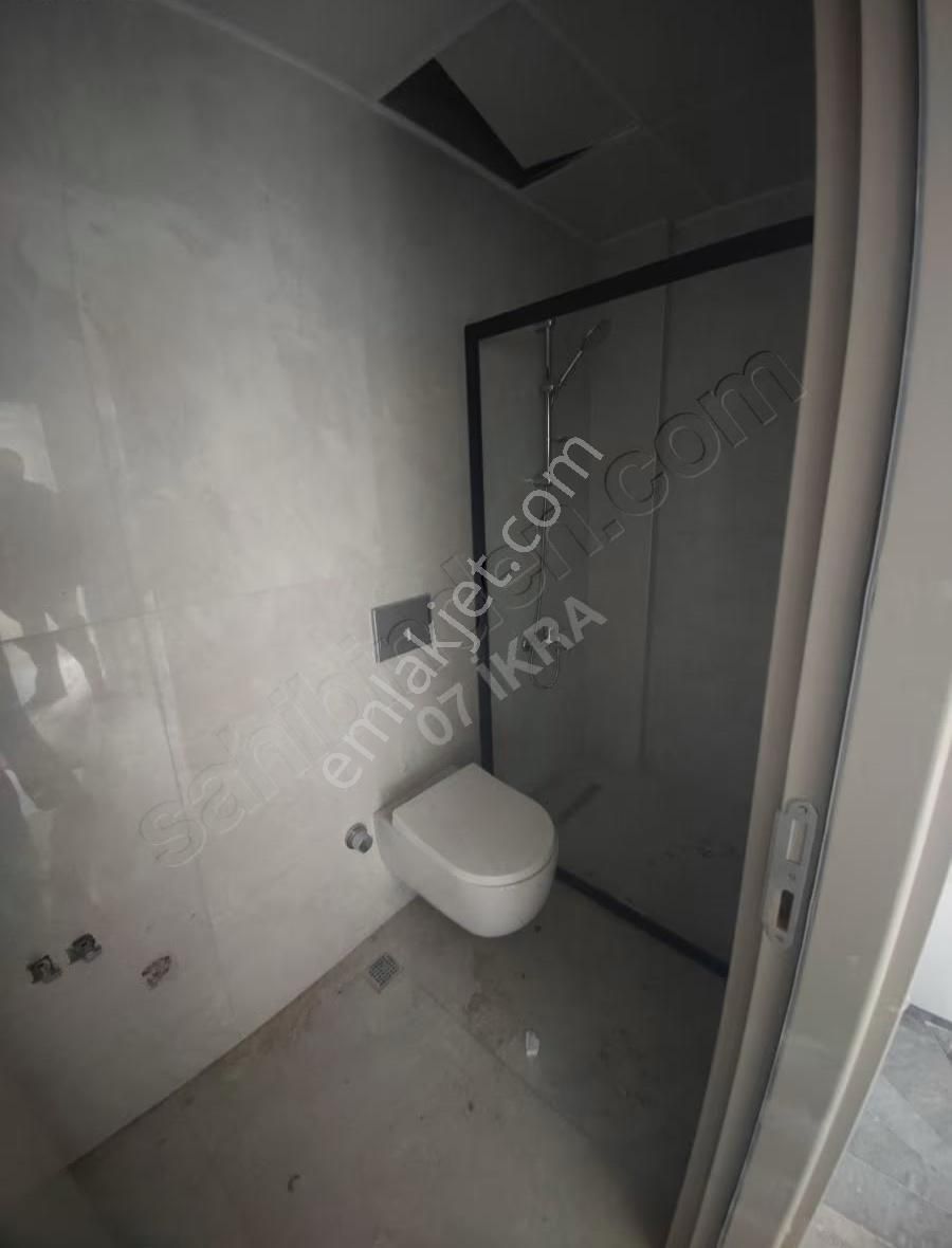 Kiziltoprakta Sıfır 3+1 Katta Luks Daire - Görsel 9