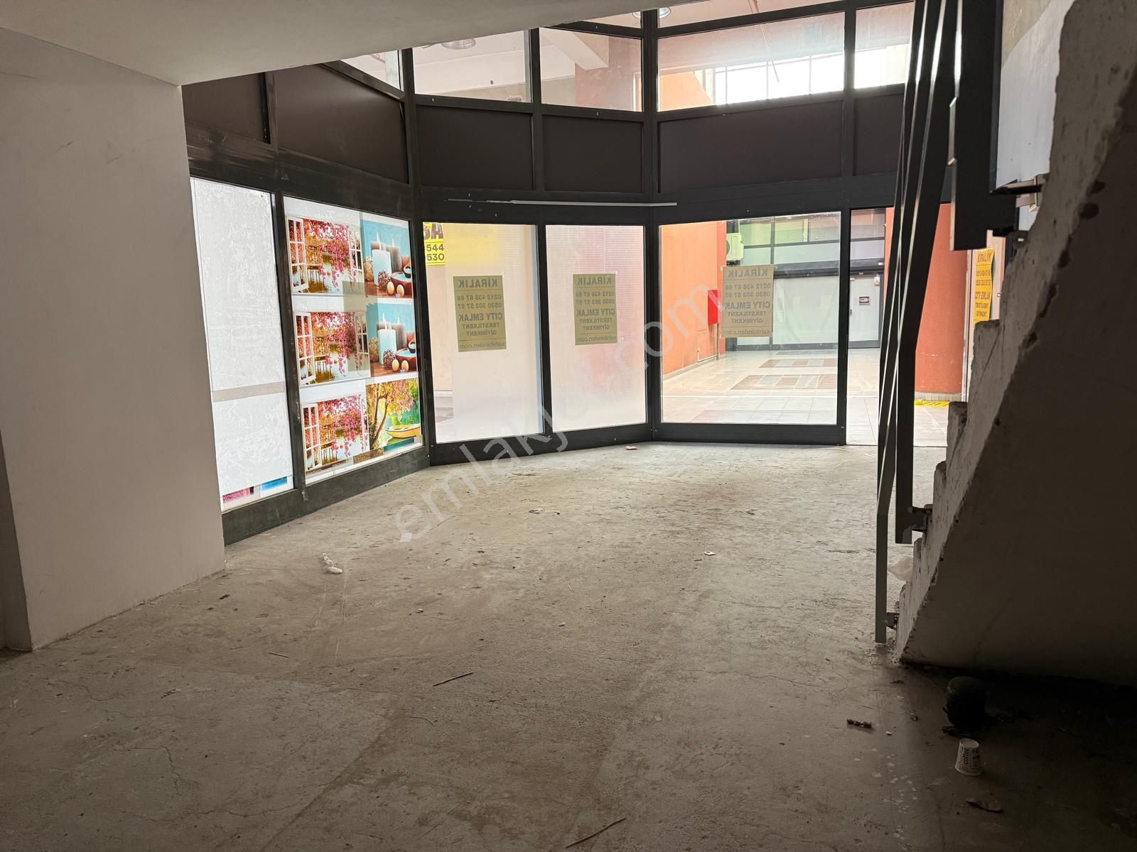 Tekstilkent City Emlaktan G2 Bloklarında Kiralık Dubleks Dükkan - Görsel 3