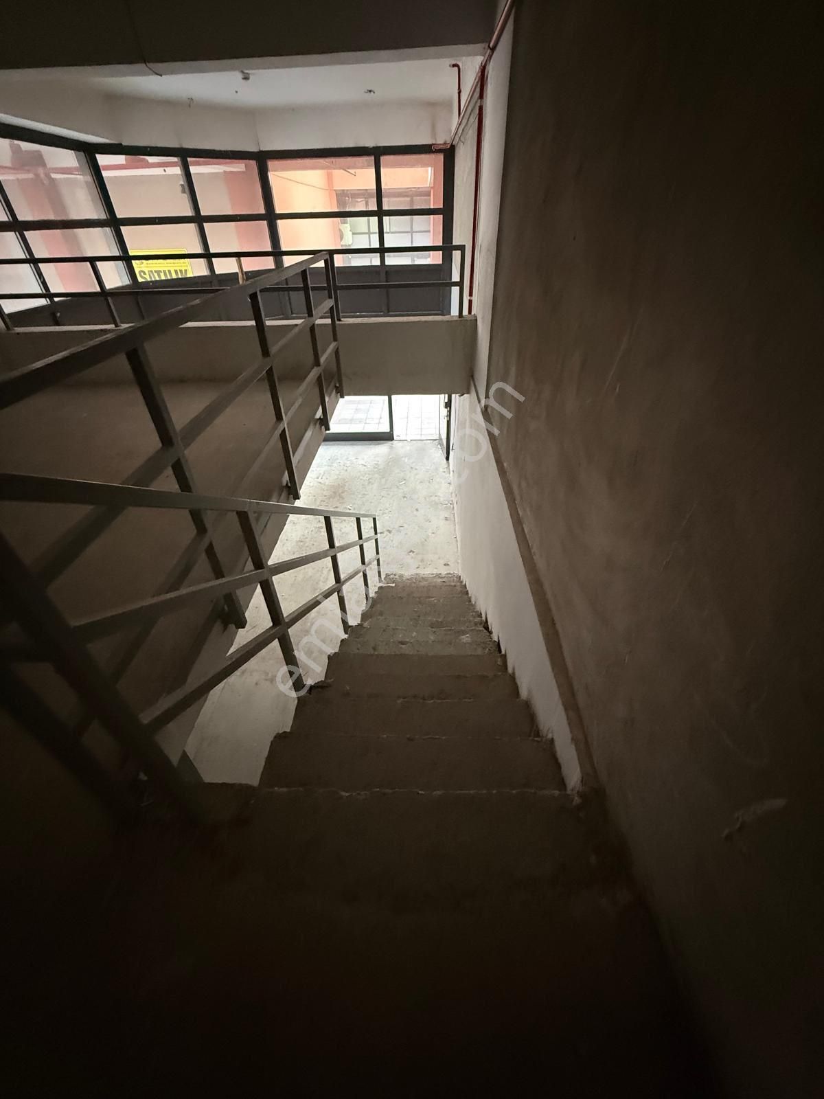 Tekstilkent City Emlaktan G2 Bloklarında Kiralık Dubleks Dükkan - Görsel 18