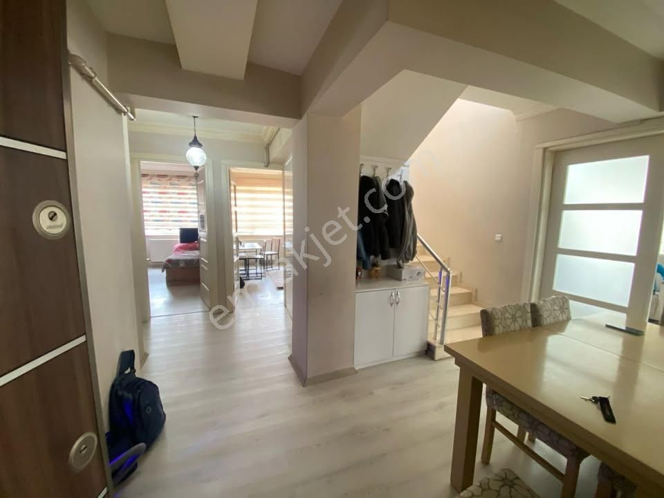 Nazilli Yıldıztepe'de Kaçırılmaz Fırsat: Geniş Teraslı Çatı Dubleks! - Görsel 9