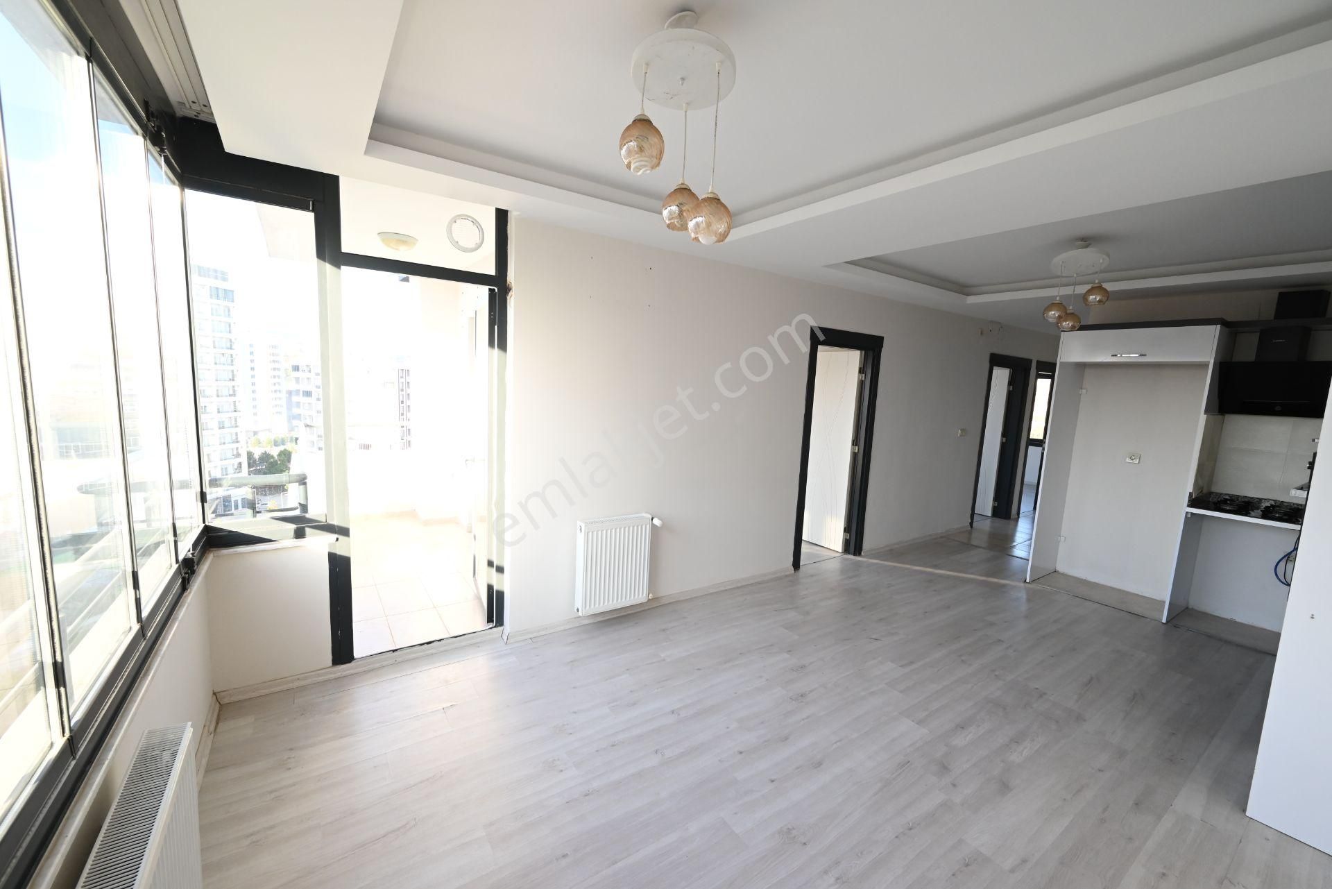 Üstünkent Emlak'tan Site İçi 3+1 Havuzlu Kiralık Daire - Görsel 8