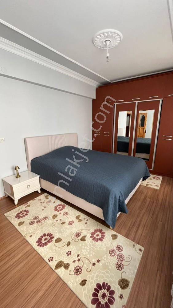 Çarşı Merkezde 3+1 Eksiksiz, Güney Cepheli Satılık Daire - Görsel 13