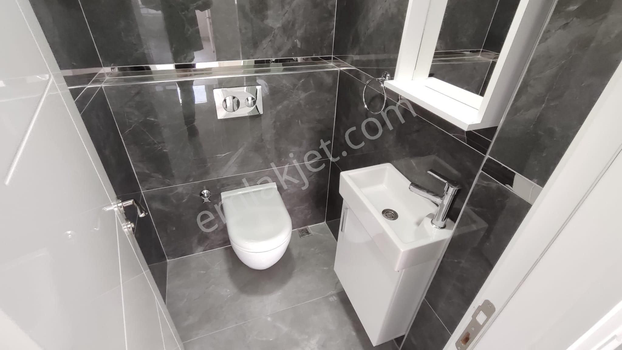 Atanora Vadi'den Sokulluda Cadde Paraleli Lüks Yapılı Ara Kat Manzaralı Boş 3+1 - Görsel 7