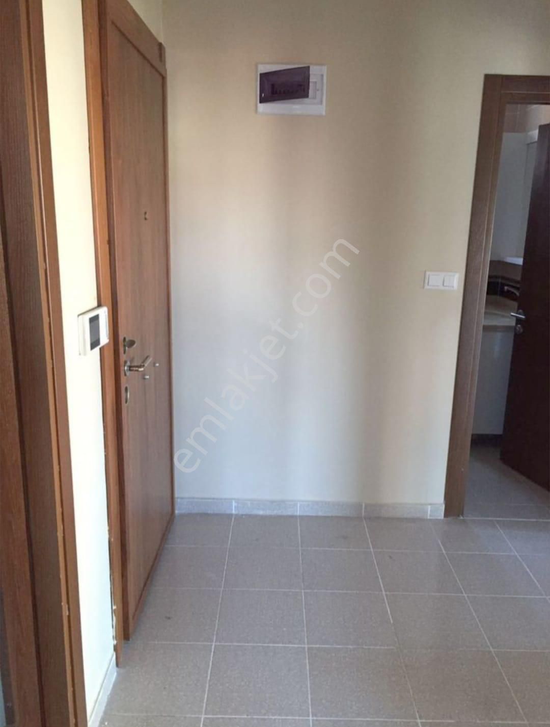 Pendik - Şeyhli'de 2+1 Arakat Balkonlu Bakımlı Satılık Daire. - Görsel 11