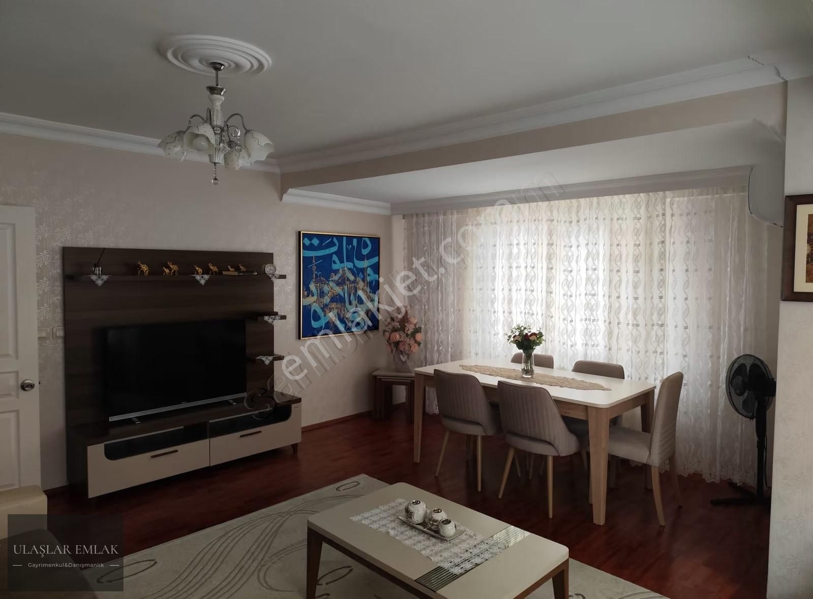 Ümraniye Site Mh. 3+1 135 M2 Satılık Arakat Balkonlu Daire. - Görsel 3