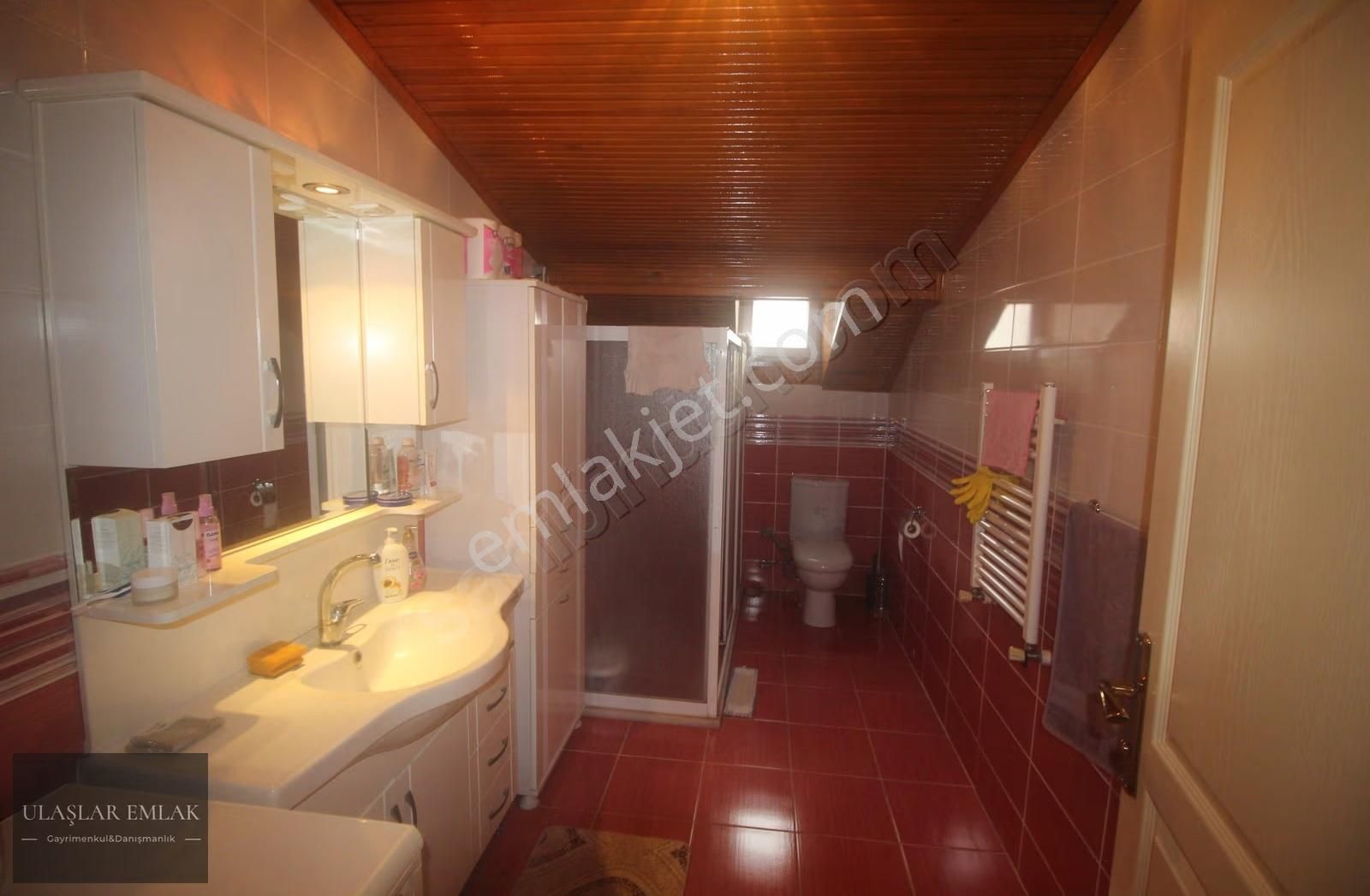 Ümraniye Altınşerhir Mah 2+1 90 M2 Motroya 200 M2 Kiralık Daire - Görsel 18