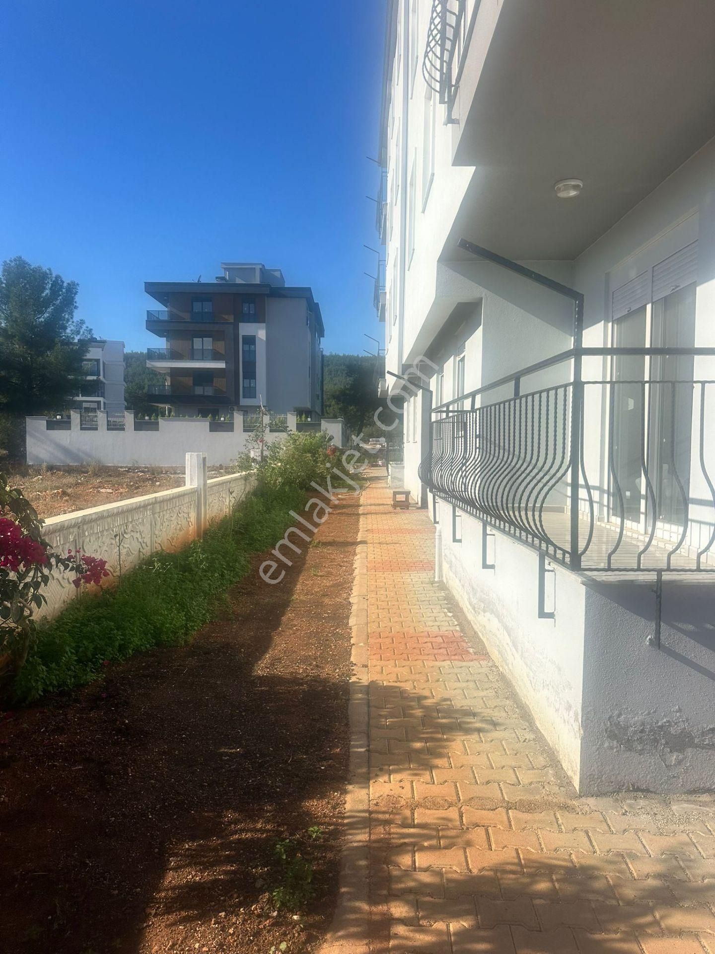 Varsak Da Sıfır 2+1 İskanlı Geniş Y.giriş Daire - Görsel 15