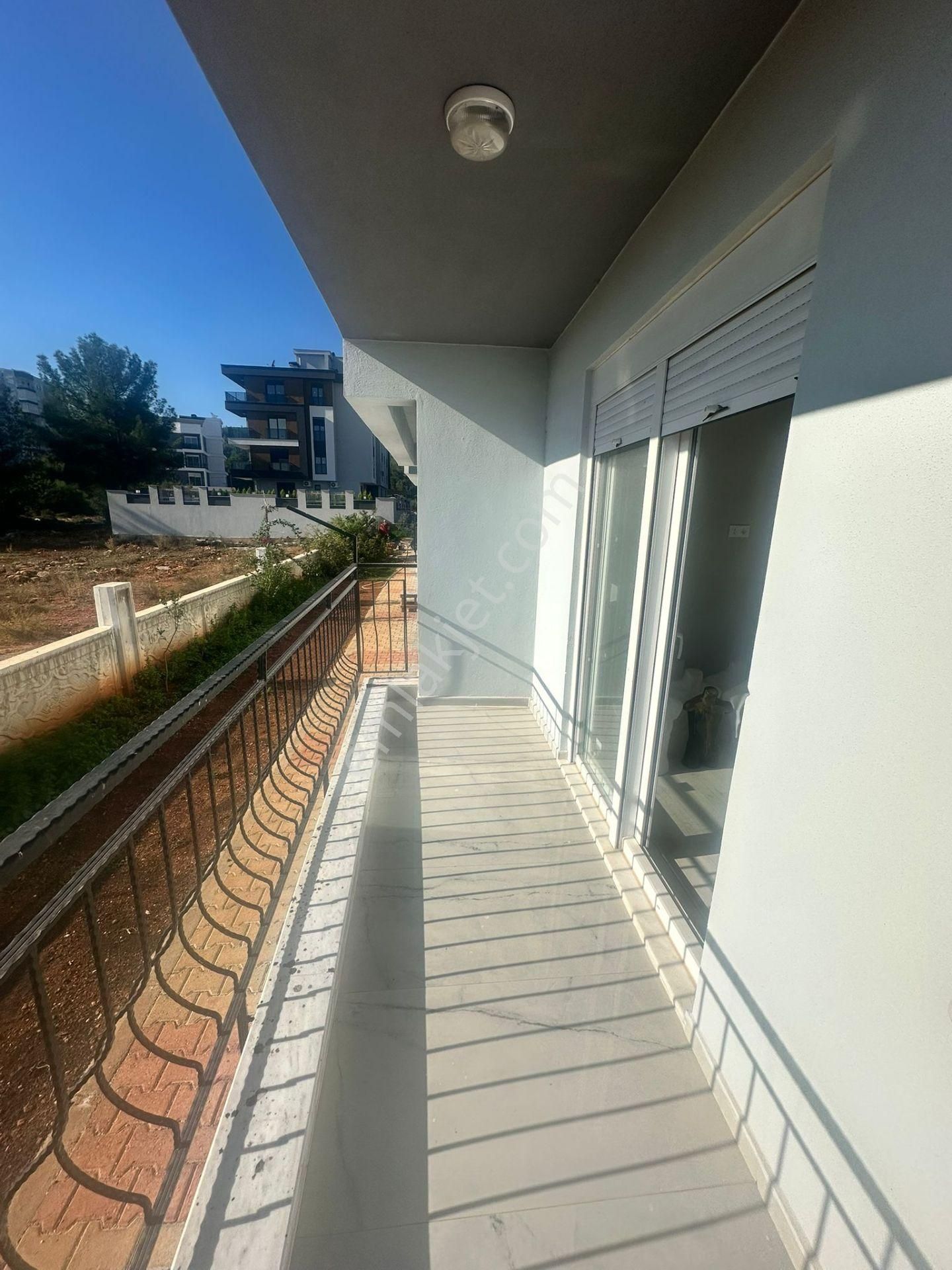 Varsak Da Sıfır 2+1 İskanlı Geniş Y.giriş Daire - Görsel 6