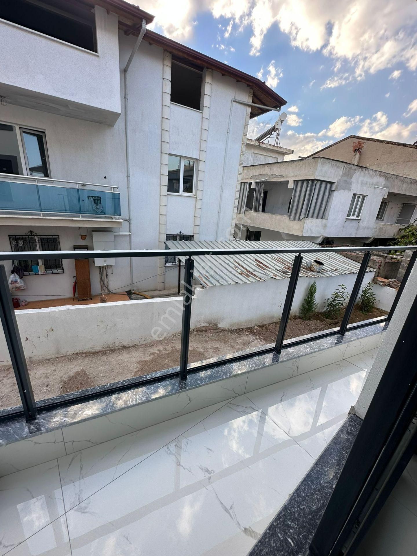 Özmecaz'dan Kayıhan Mah. 3+1 Ön Cephe Geniş Balkonlu Sıfır Daire - Görsel 12