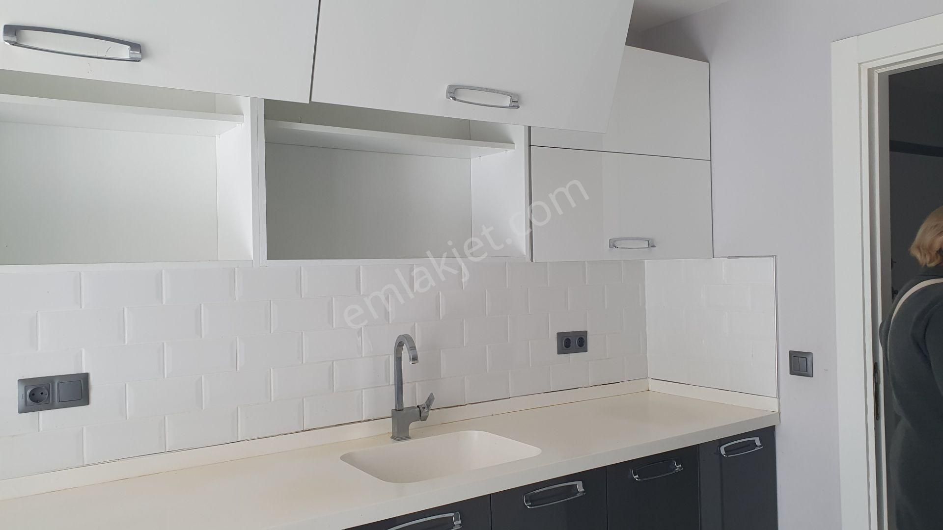 Kuşadası Ege Mah. 3+1 Geniş Kapalı Mutfak Kiralık - Görsel 25