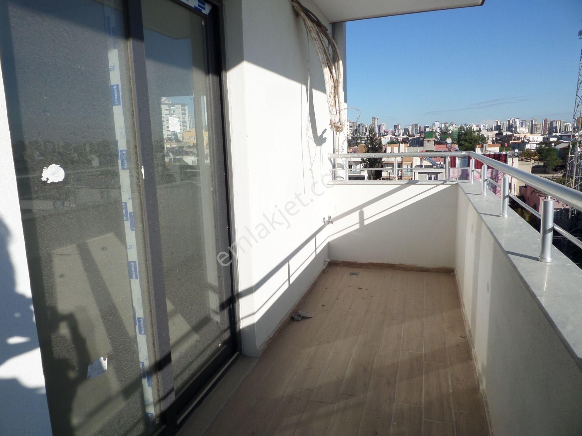 Bahçeşehir'de,bulvarüstü,5.kat,2+1,kapalı Mut.doğalgazlı Kiralık D. - Görsel 8