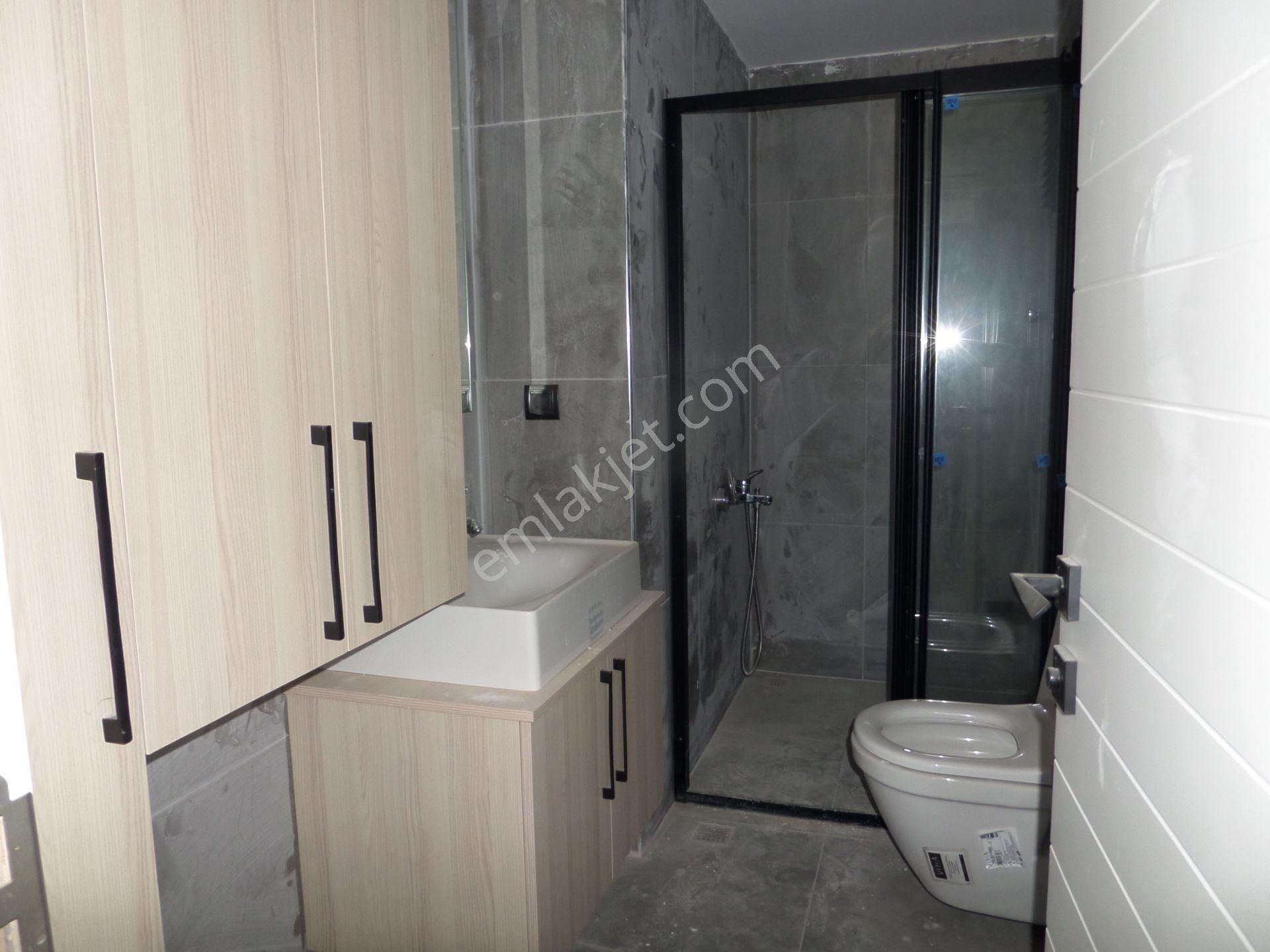 Bahçeşehir'de,bulvarüstü,5.kat,2+1,kapalı Mut.doğalgazlı Kiralık D. - Görsel 12