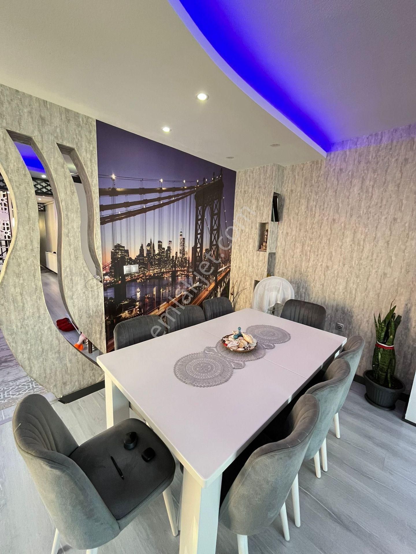 Acill Buca Fırat Mah.de 2+1 120m2 Dgazlı Ayrı Mutfak İçerisi Bakımlı Geniş Ferah Lüx Daire - Görsel 8