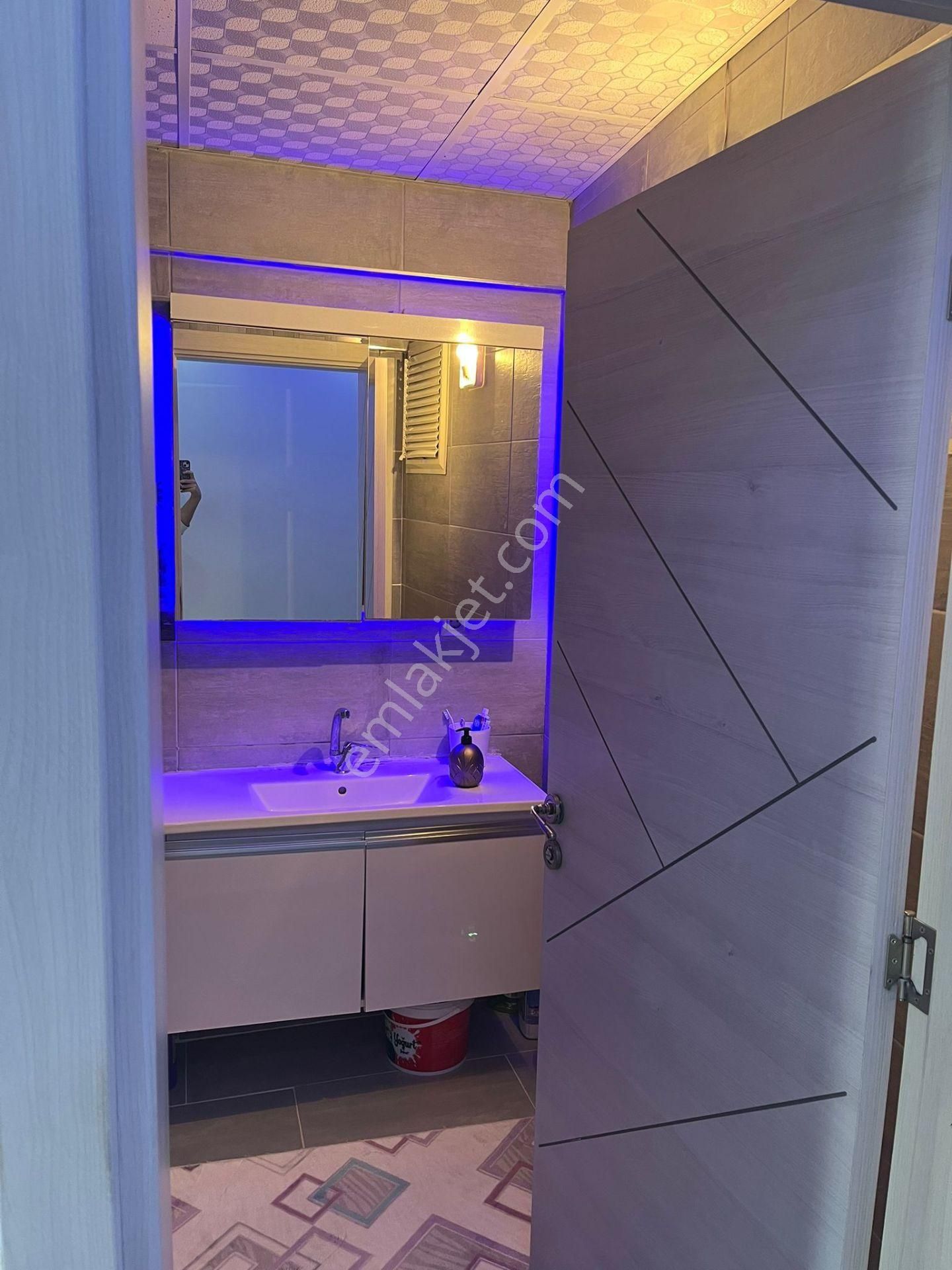 Acill Buca Fırat Mah.de 2+1 120m2 Dgazlı Ayrı Mutfak İçerisi Bakımlı Geniş Ferah Lüx Daire - Görsel 23