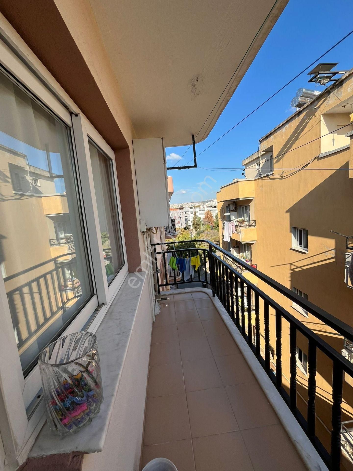 Acill Buca Fırat Mah.de 2+1 120m2 Dgazlı Ayrı Mutfak İçerisi Bakımlı Geniş Ferah Lüx Daire - Görsel 32