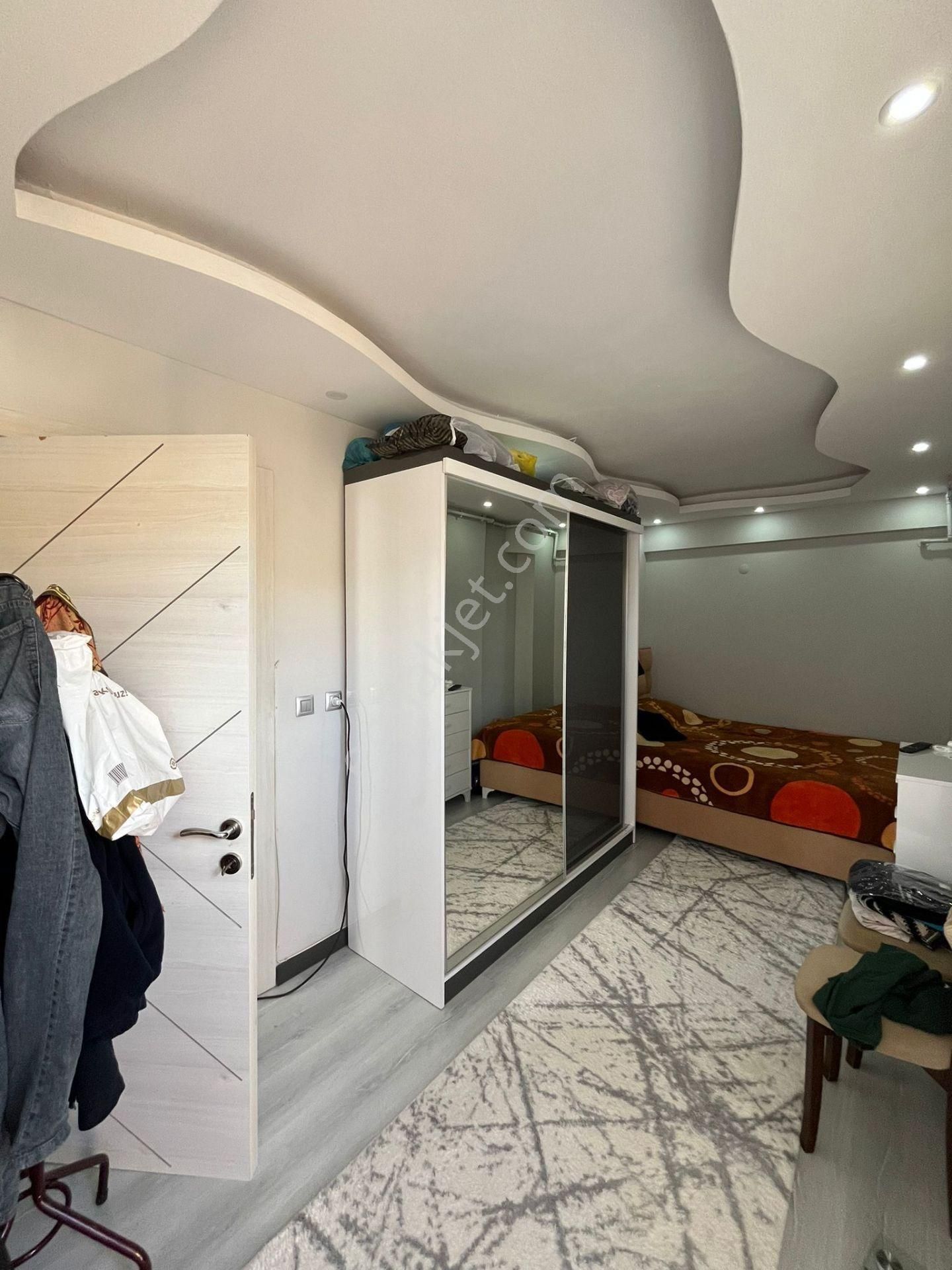 Acill Buca Fırat Mah.de 2+1 120m2 Dgazlı Ayrı Mutfak İçerisi Bakımlı Geniş Ferah Lüx Daire - Görsel 11