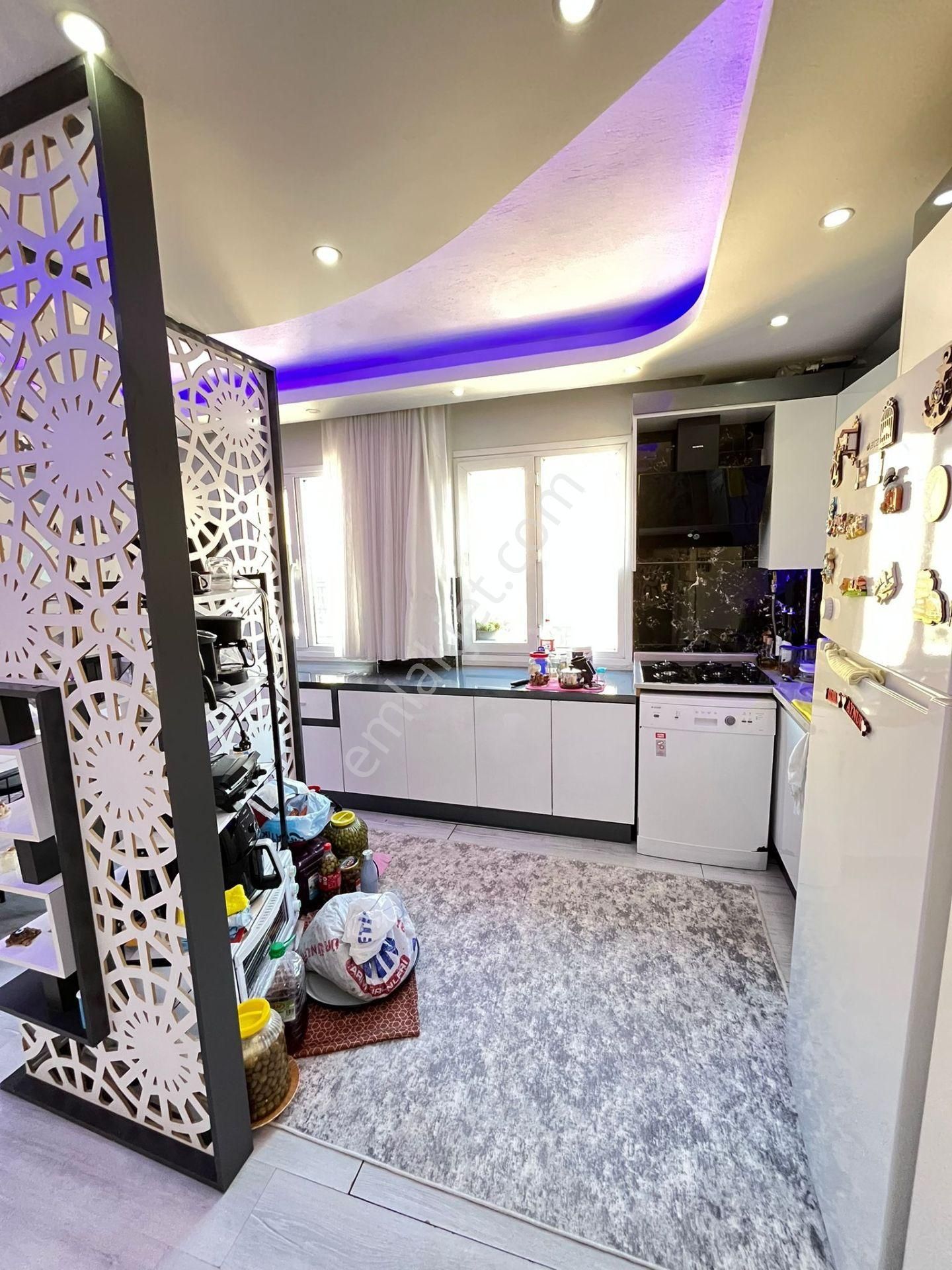 Acill Buca Fırat Mah.de 2+1 120m2 Dgazlı Ayrı Mutfak İçerisi Bakımlı Geniş Ferah Lüx Daire - Görsel 19