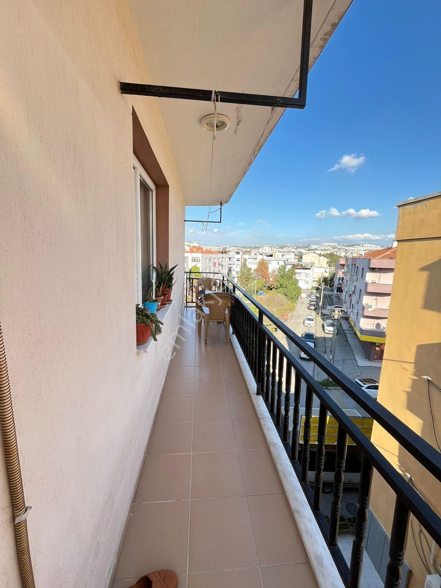 Acill Buca Fırat Mah.de 2+1 120m2 Dgazlı Ayrı Mutfak İçerisi Bakımlı Geniş Ferah Lüx Daire - Görsel 31