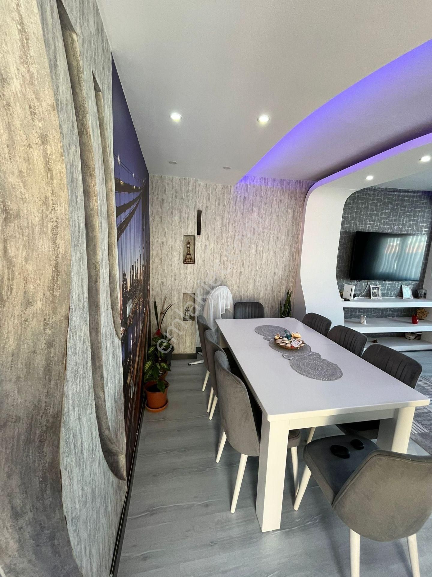 Acill Buca Fırat Mah.de 2+1 120m2 Dgazlı Ayrı Mutfak İçerisi Bakımlı Geniş Ferah Lüx Daire - Görsel 7