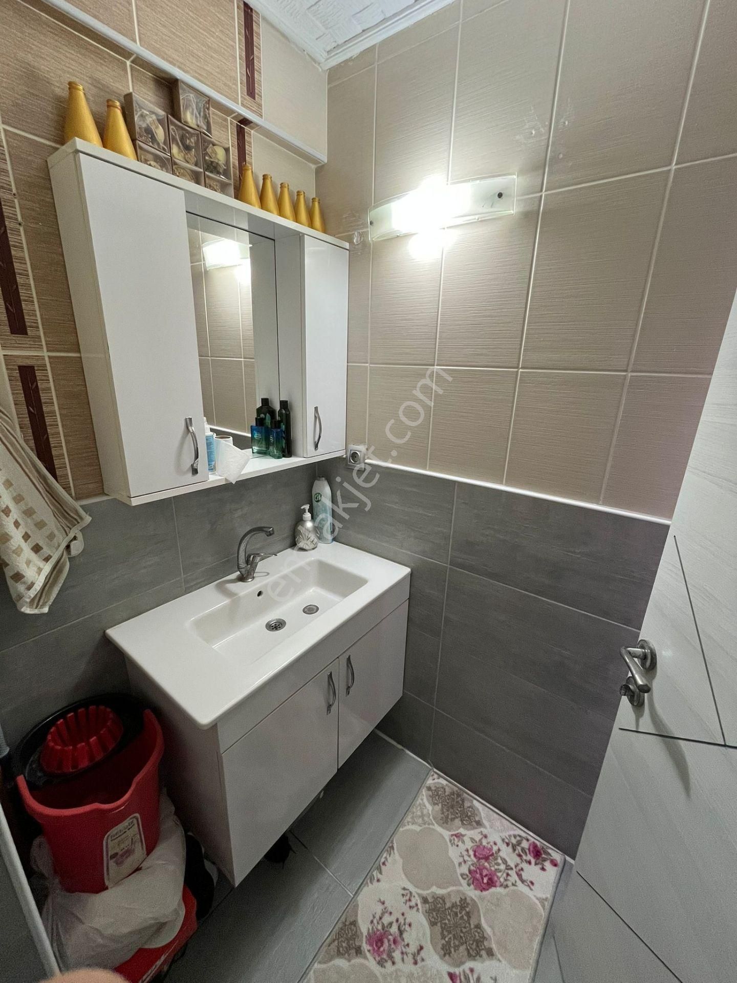 Acill Buca Fırat Mah.de 2+1 120m2 Dgazlı Ayrı Mutfak İçerisi Bakımlı Geniş Ferah Lüx Daire - Görsel 26