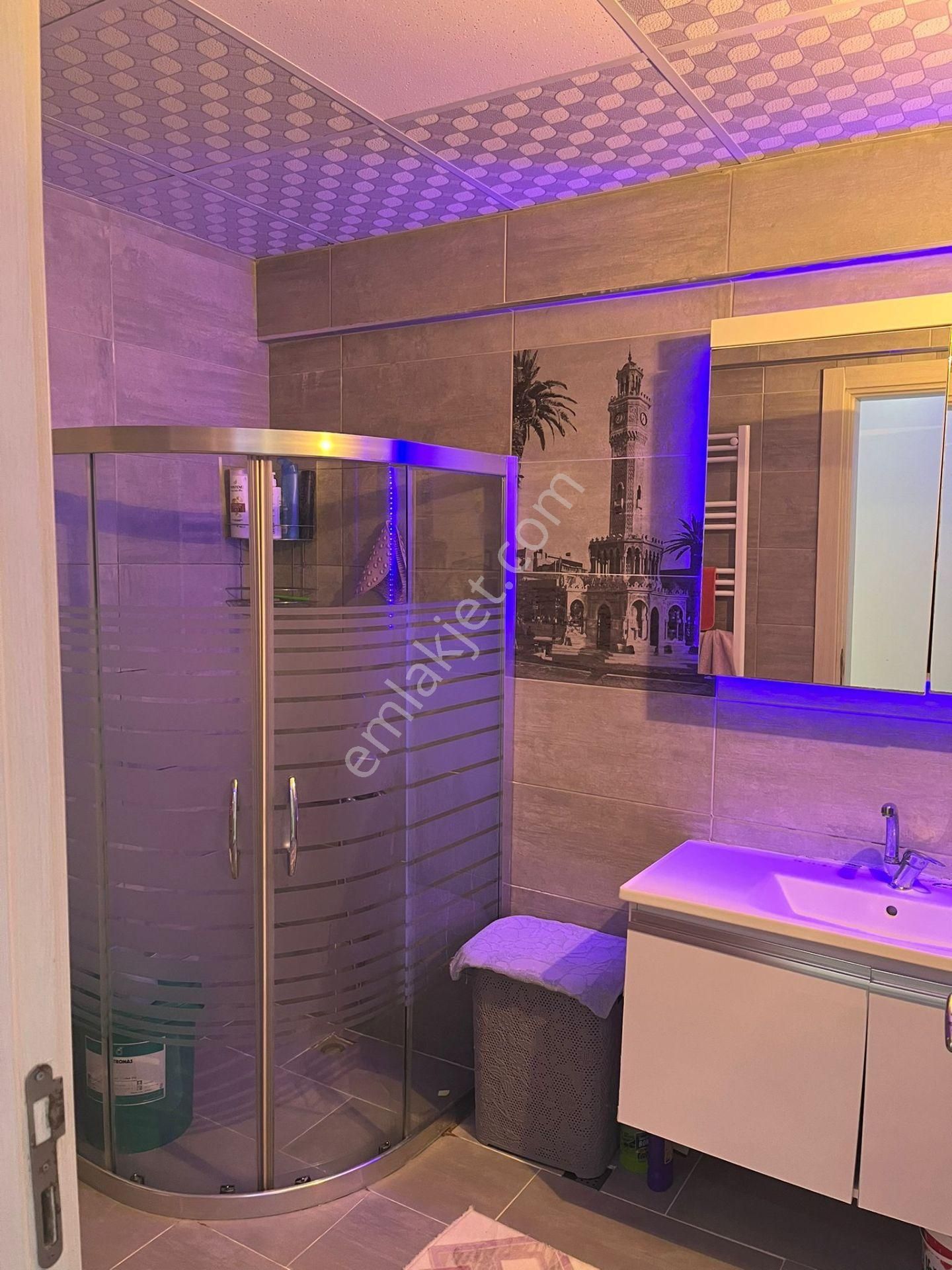 Acill Buca Fırat Mah.de 2+1 120m2 Dgazlı Ayrı Mutfak İçerisi Bakımlı Geniş Ferah Lüx Daire - Görsel 24