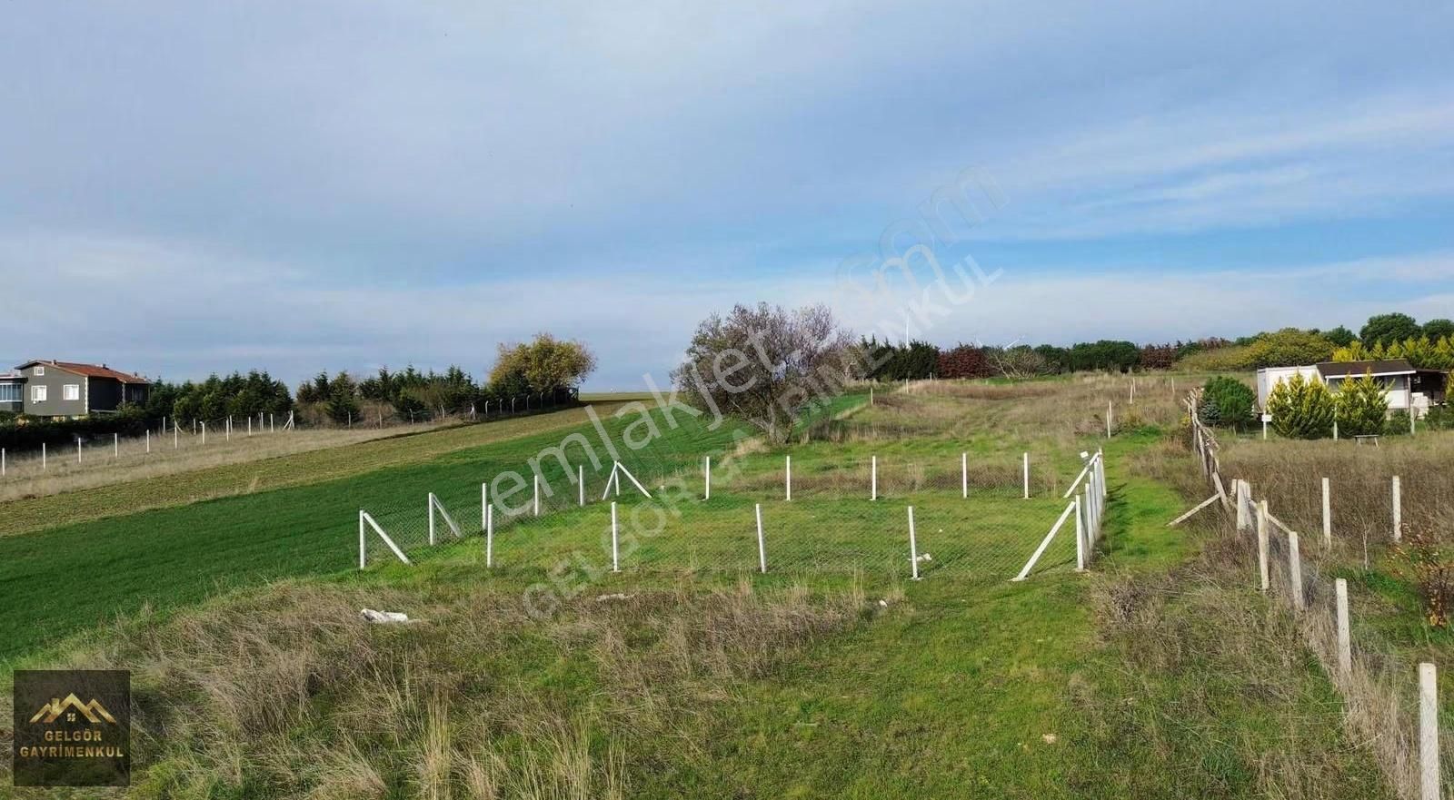 Silivri Fenerköyde İmar Dibinde 227m2 Yapıların İçinde Arsa - Görsel 3