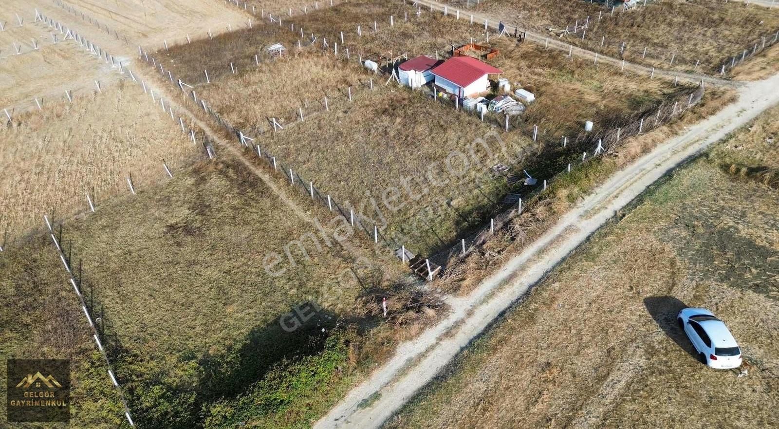 Silivri Fenerköyde 340m2 Telle Çevrili Köye Yakın Satılık Tarla - Görsel 2