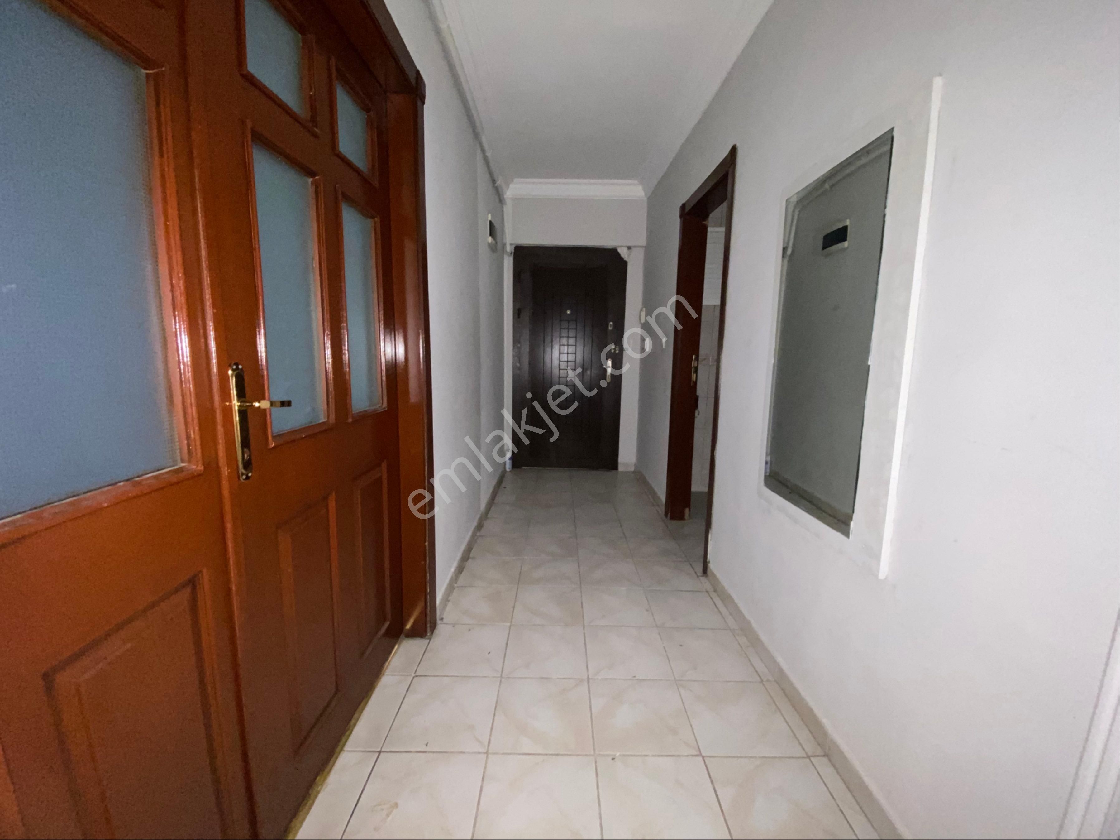 Atanora Vadi’den Dikmen’de Satılık Giriş Kat Kapalı Garajlı 2+1 - Görsel 18