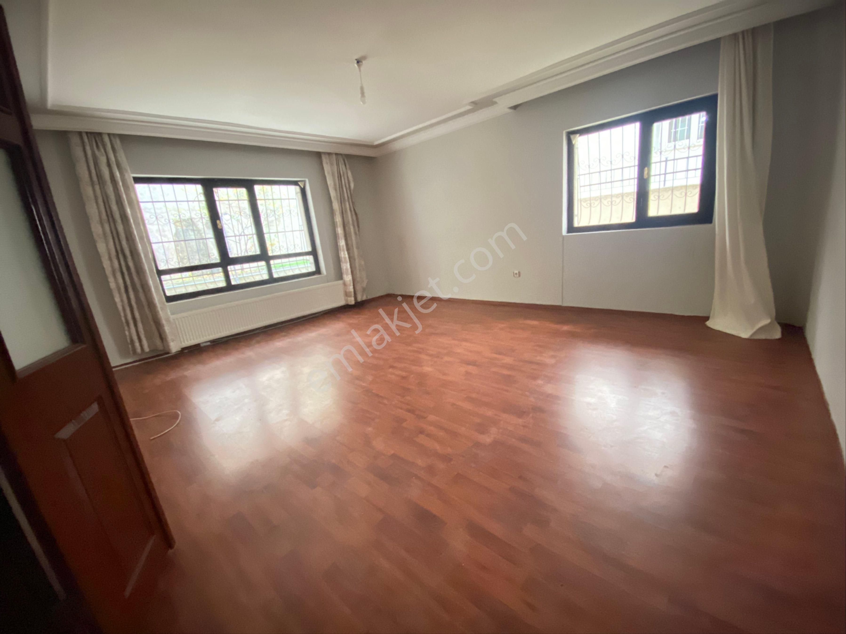 Atanora Vadi’den Dikmen’de Satılık Giriş Kat Kapalı Garajlı 2+1 - Görsel 2