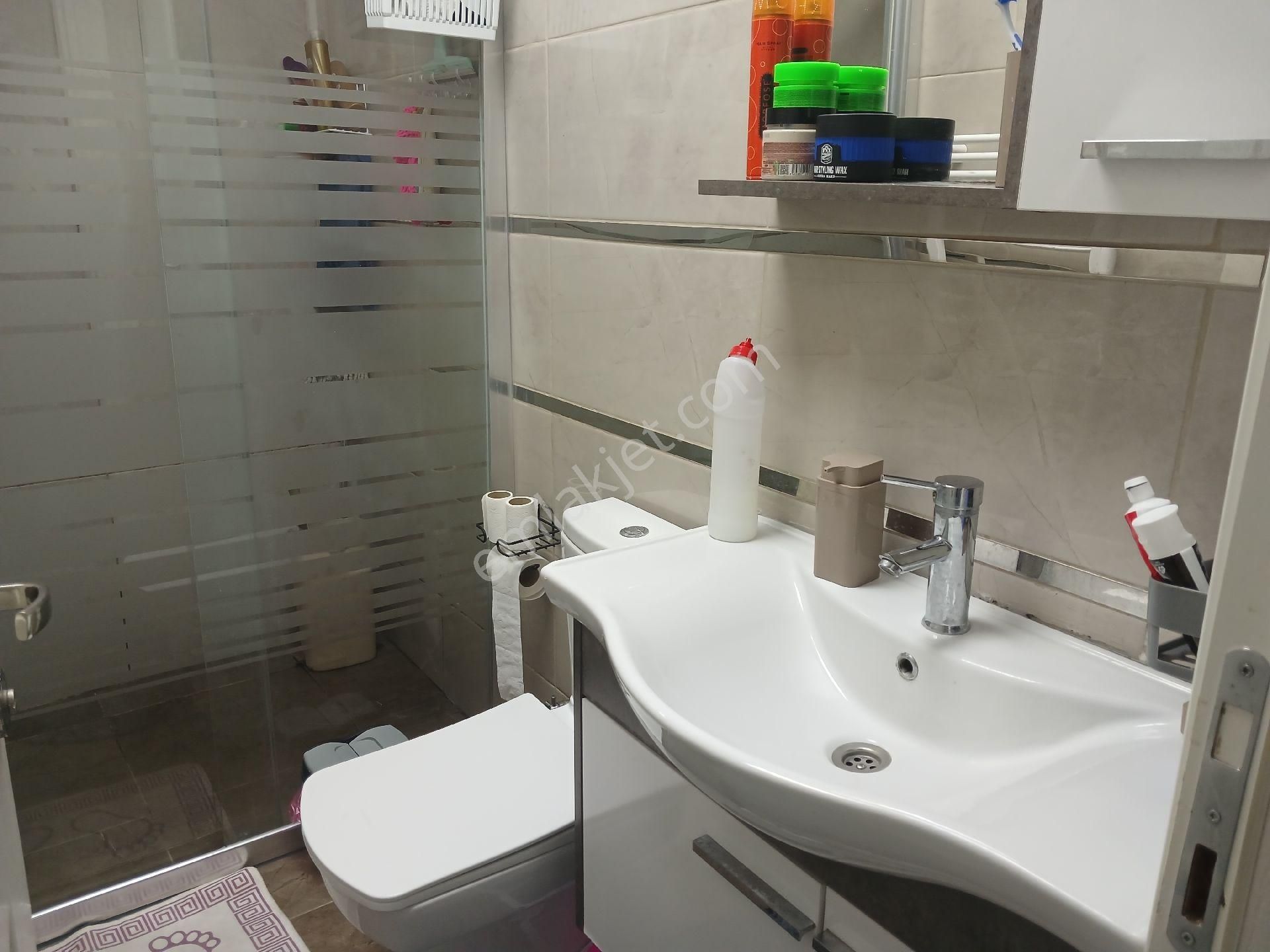 Paşa Gayrimenkul'den 2+1 Full Yapılı Daire + Dükkan - Görsel 11