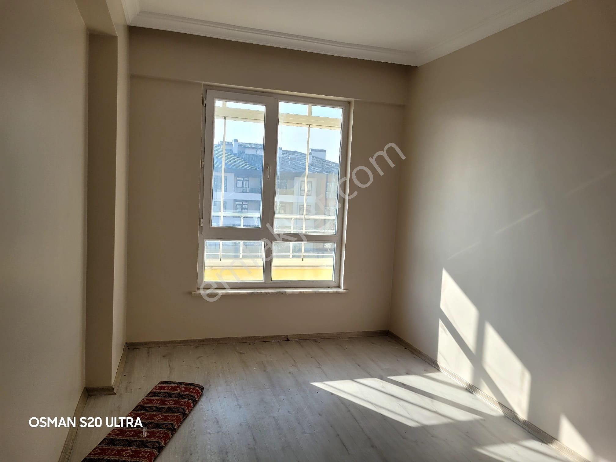 Kosova'da Çevrenin En Büyük 3+1i 200m2 Full Yapılı 2yıllık Site - Görsel 17