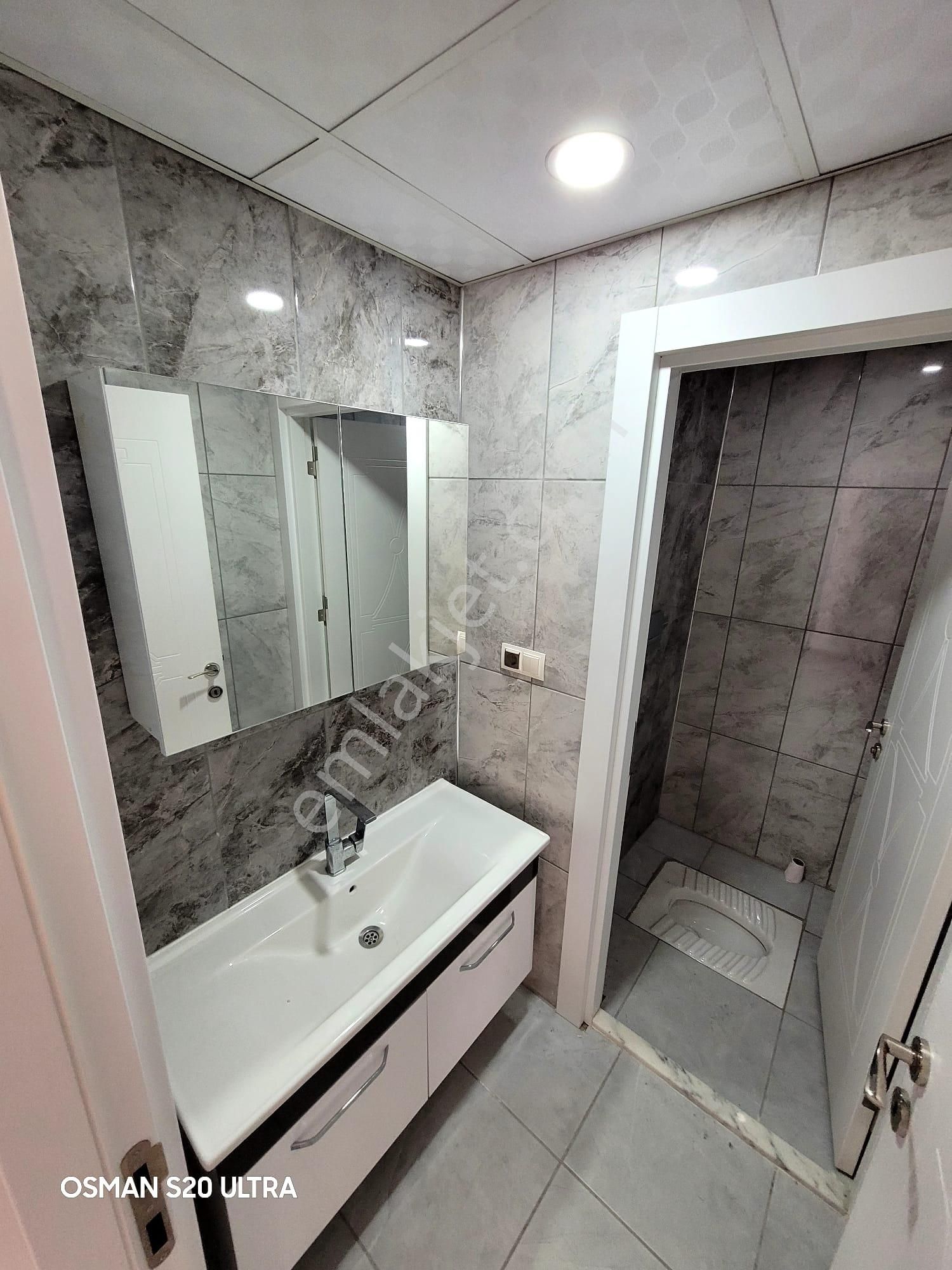 Kosova'da Çevrenin En Büyük 3+1i 200m2 Full Yapılı 2yıllık Site - Görsel 7