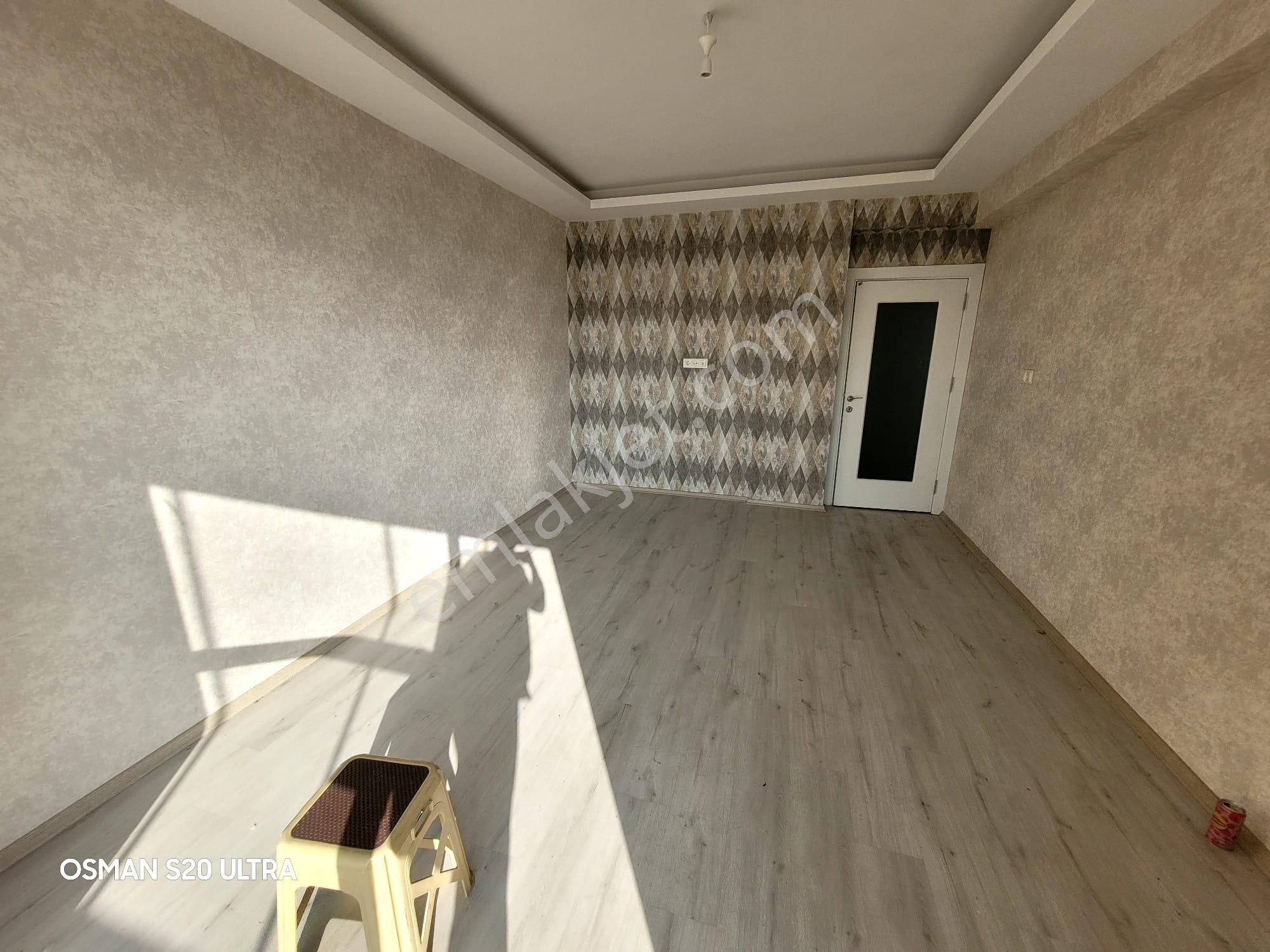 Kosova'da Çevrenin En Büyük 3+1i 200m2 Full Yapılı 2yıllık Site - Görsel 16