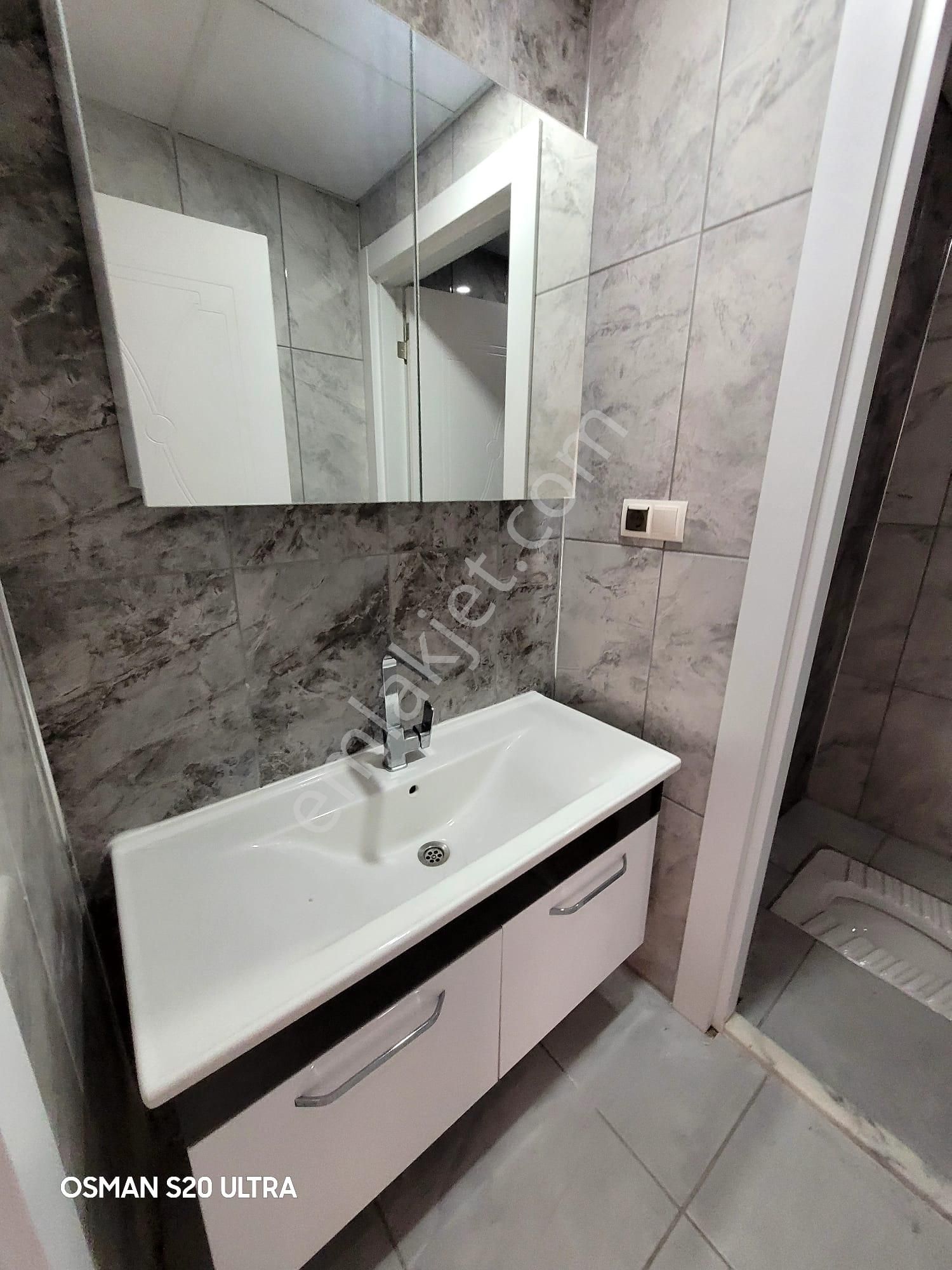 Kosova'da Çevrenin En Büyük 3+1i 200m2 Full Yapılı 2yıllık Site - Görsel 18