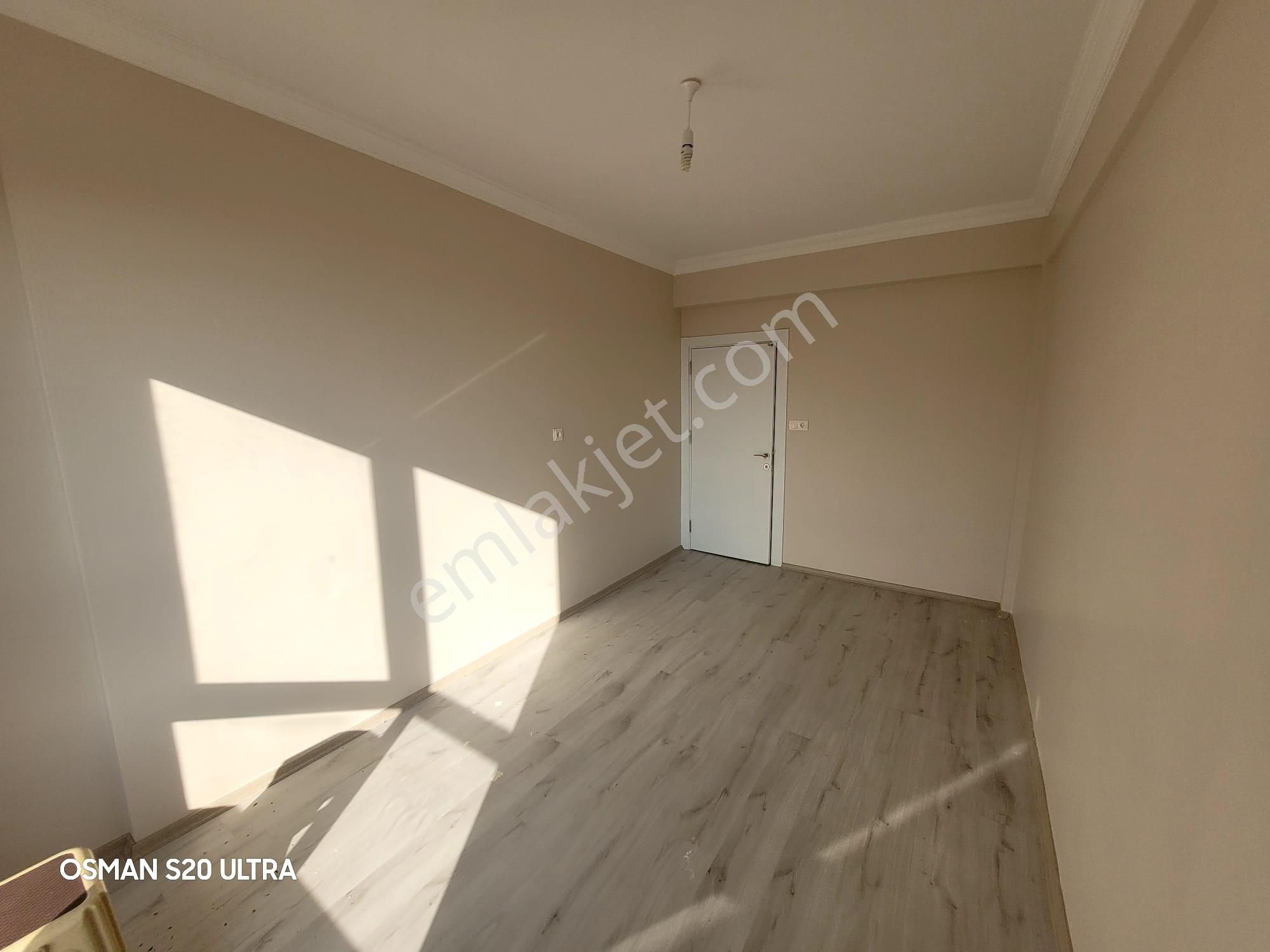 Kosova'da Çevrenin En Büyük 3+1i 200m2 Full Yapılı 2yıllık Site - Görsel 26