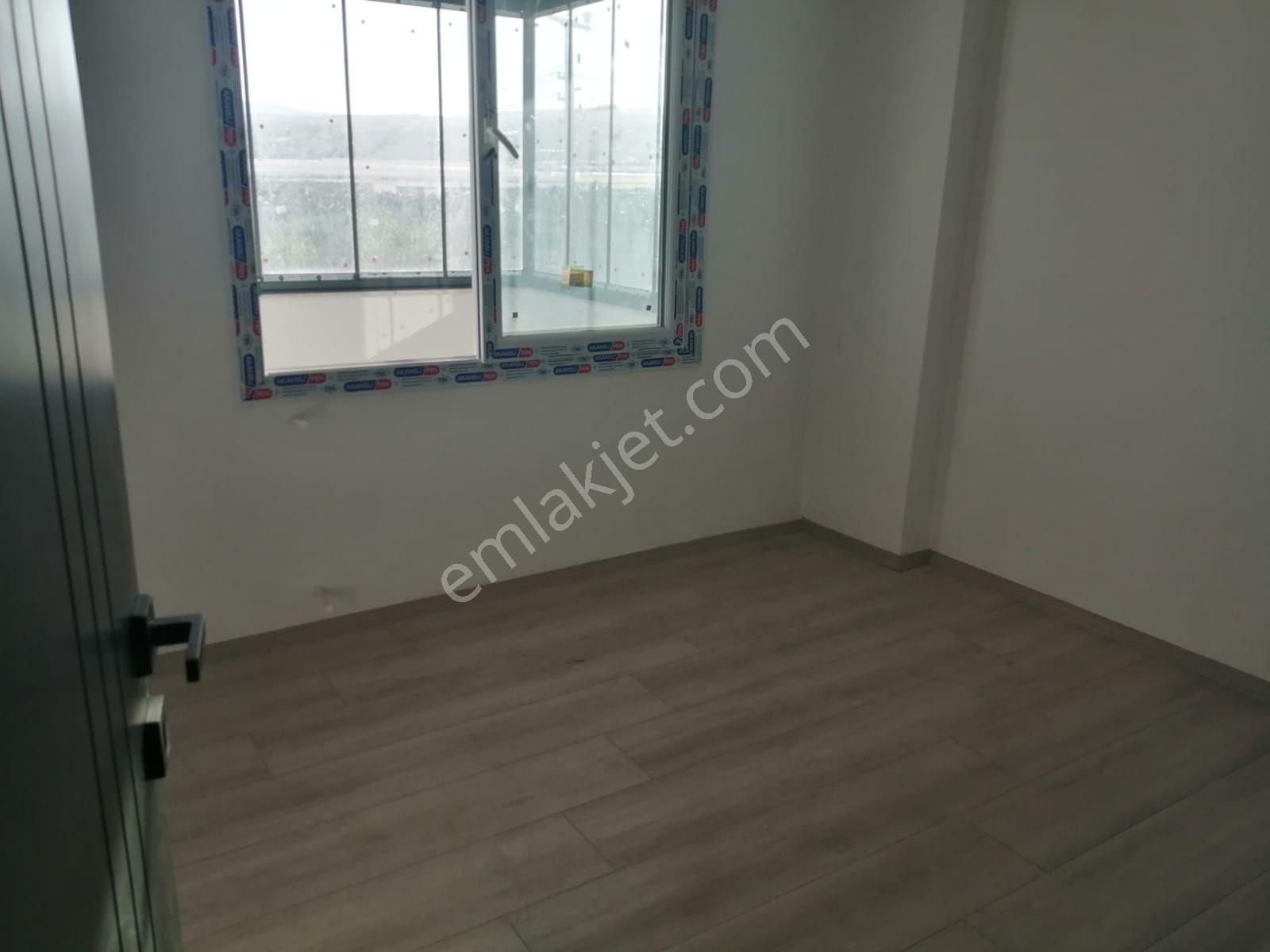 Erdemli Akdeniz Mahallesinde Kiralık 2+1 Daire - Görsel 12