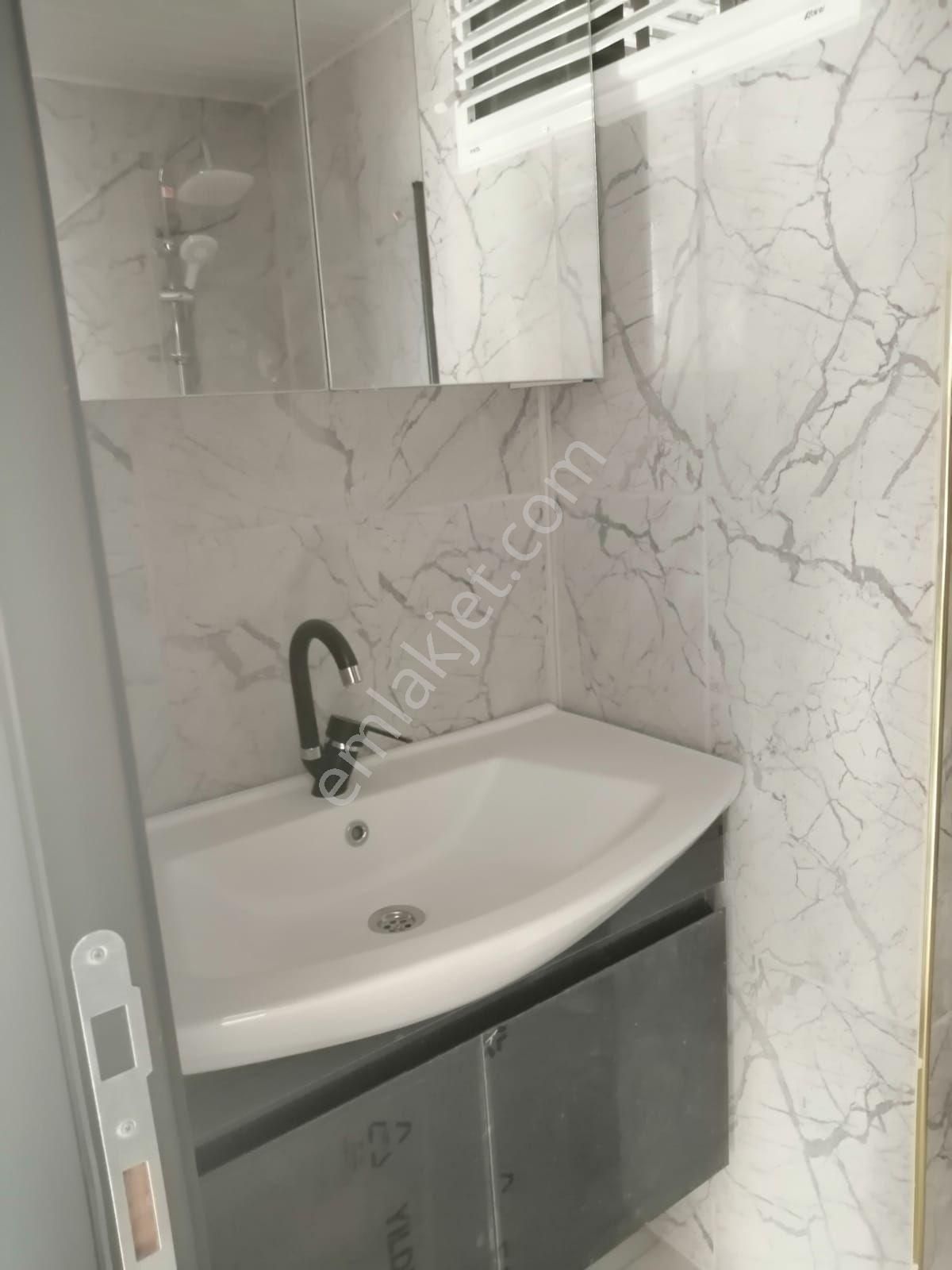 Erdemli Akdeniz Mahallesinde Kiralık 2+1 Daire - Görsel 6