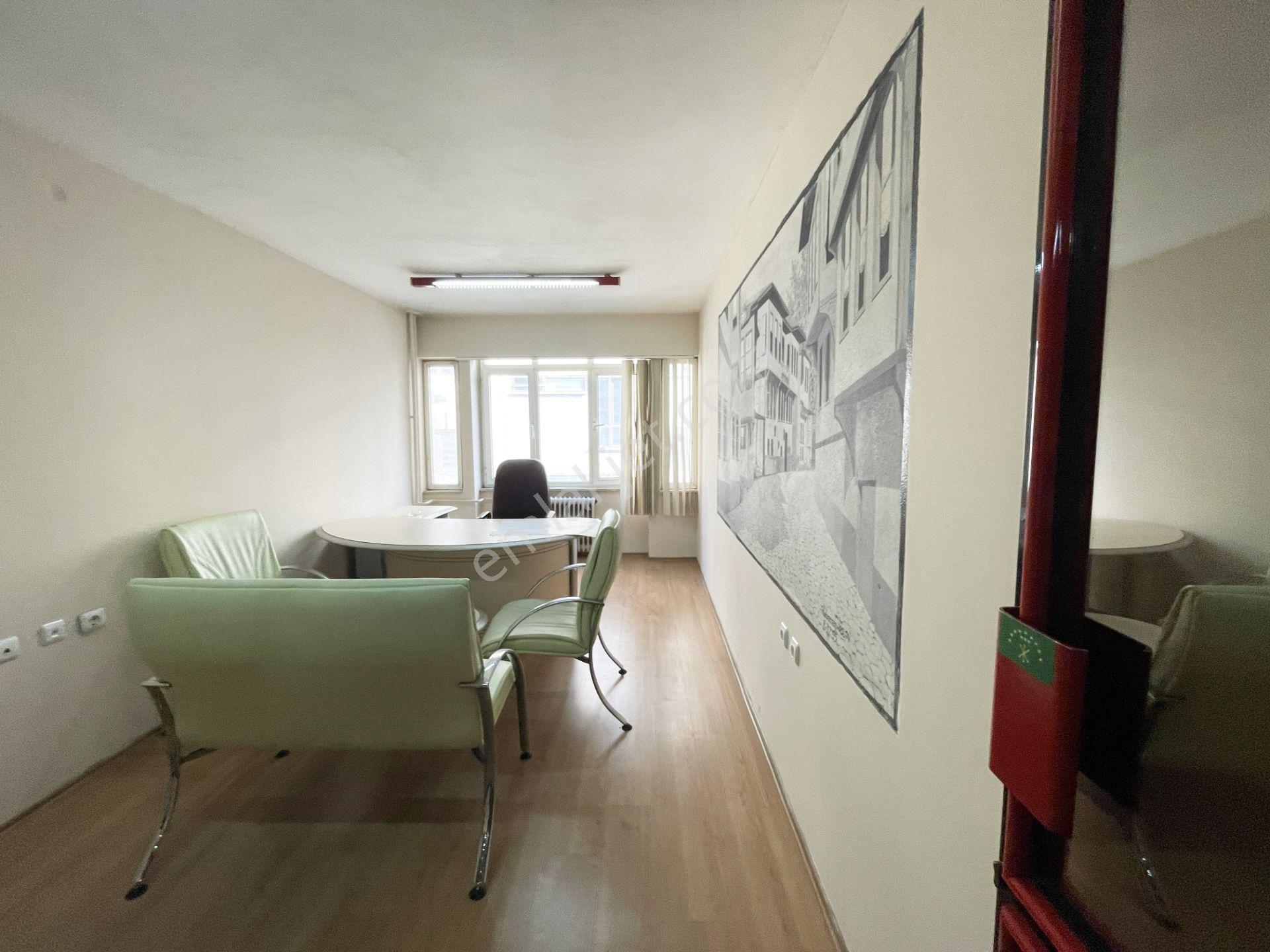 Bursa Osmangazi Merkezde Eşyalı Kiralık Ofis - Görsel 5