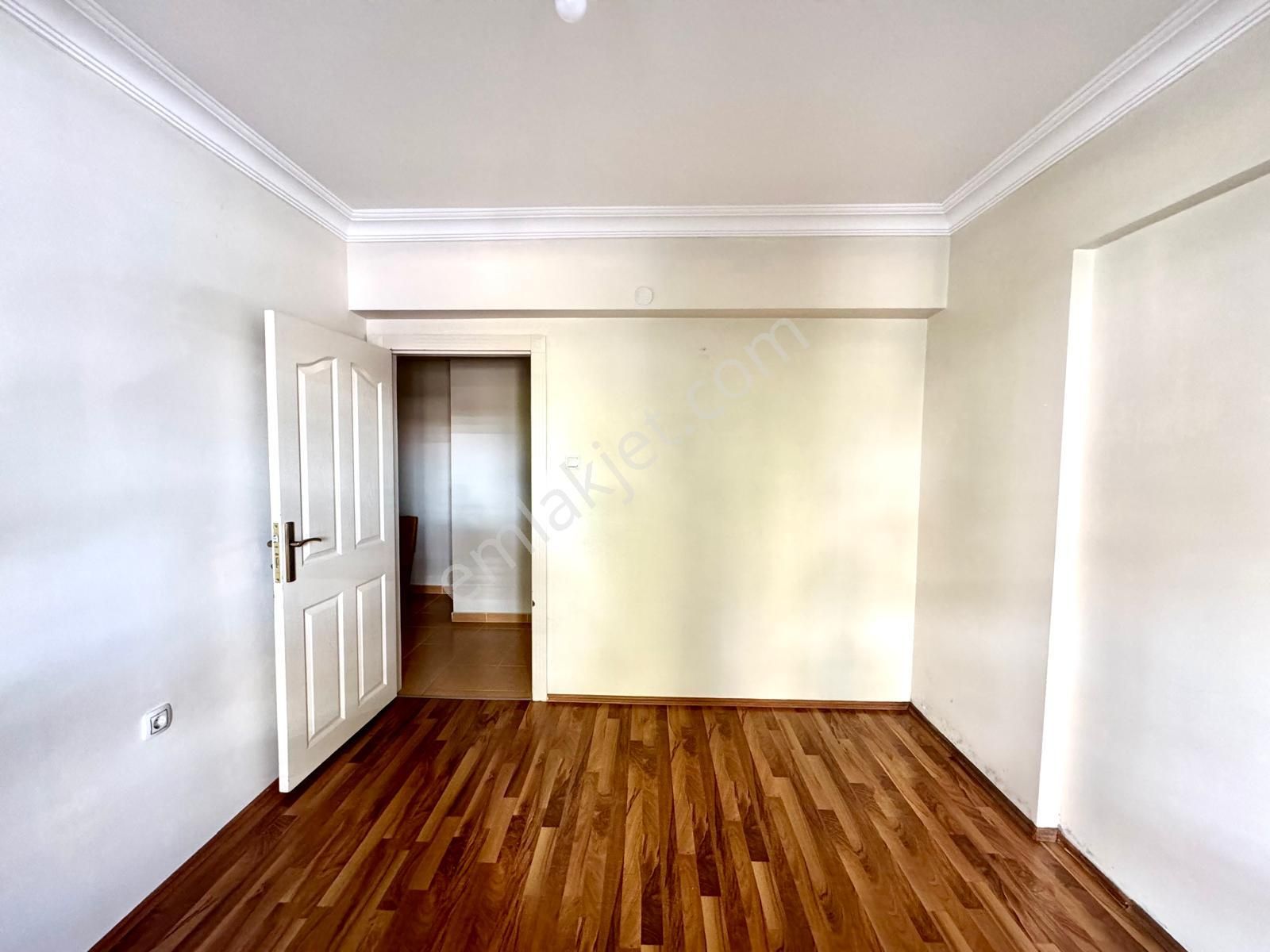 Kalecik Emlak'tan Köşebaşı Y. Giriş 3+1 125m² Klasik Daire - Görsel 21