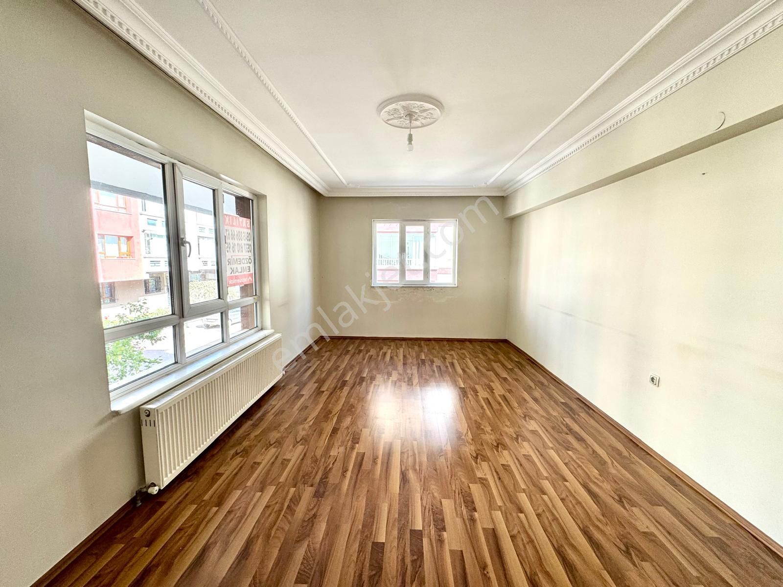 Kalecik Emlak'tan Köşebaşı Y. Giriş 3+1 125m² Klasik Daire - Görsel 7