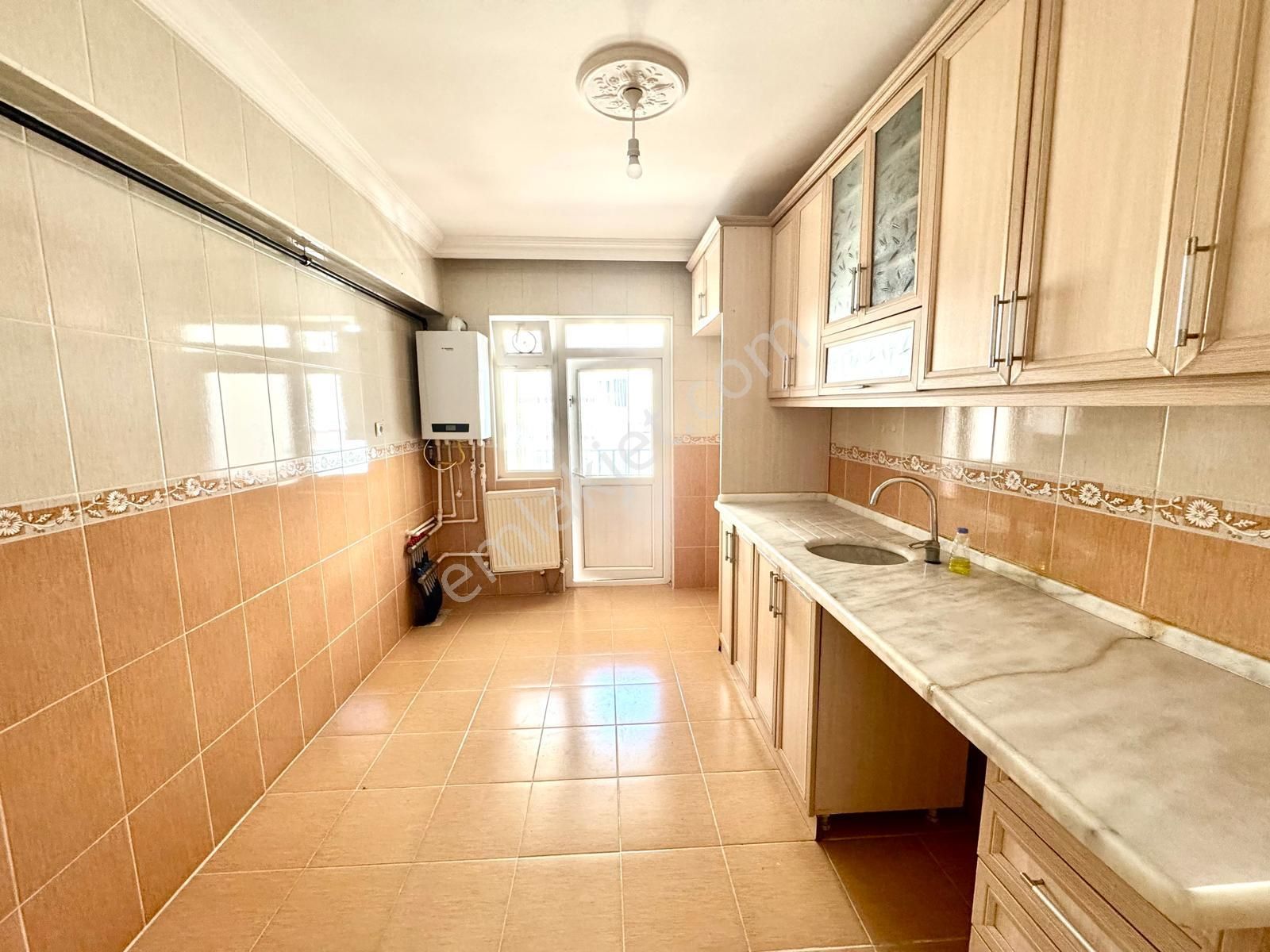Kalecik Emlak'tan Köşebaşı Y. Giriş 3+1 125m² Klasik Daire - Görsel 2