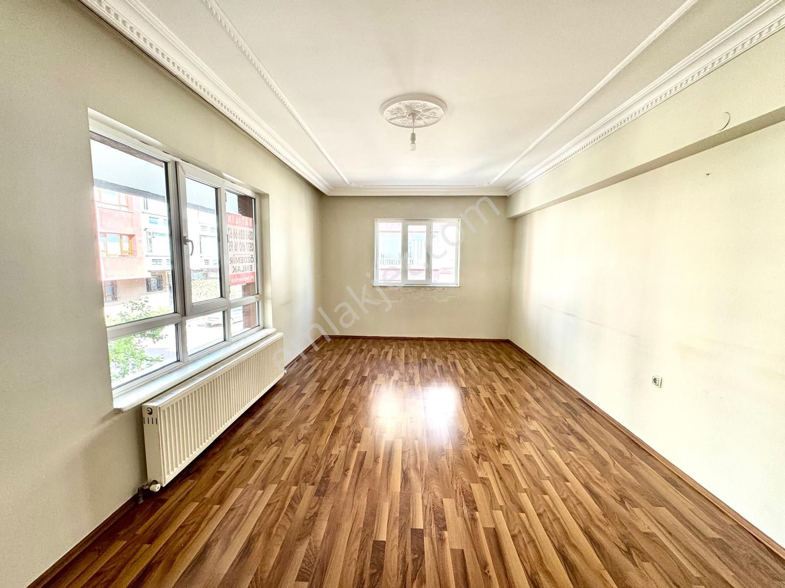 Kalecik Emlak'tan Köşebaşı Y. Giriş 3+1 125m² Klasik Daire - Görsel 17